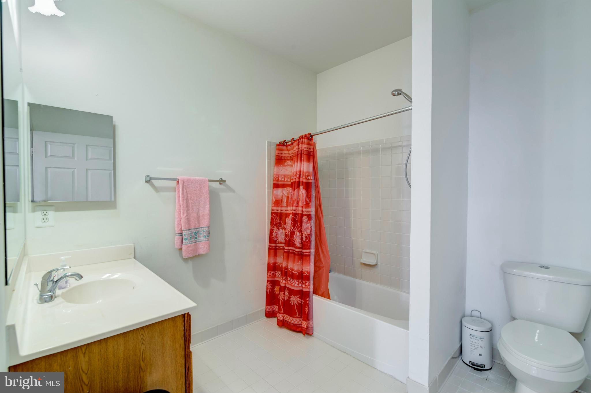 WALNEY VILLAGE - Residential