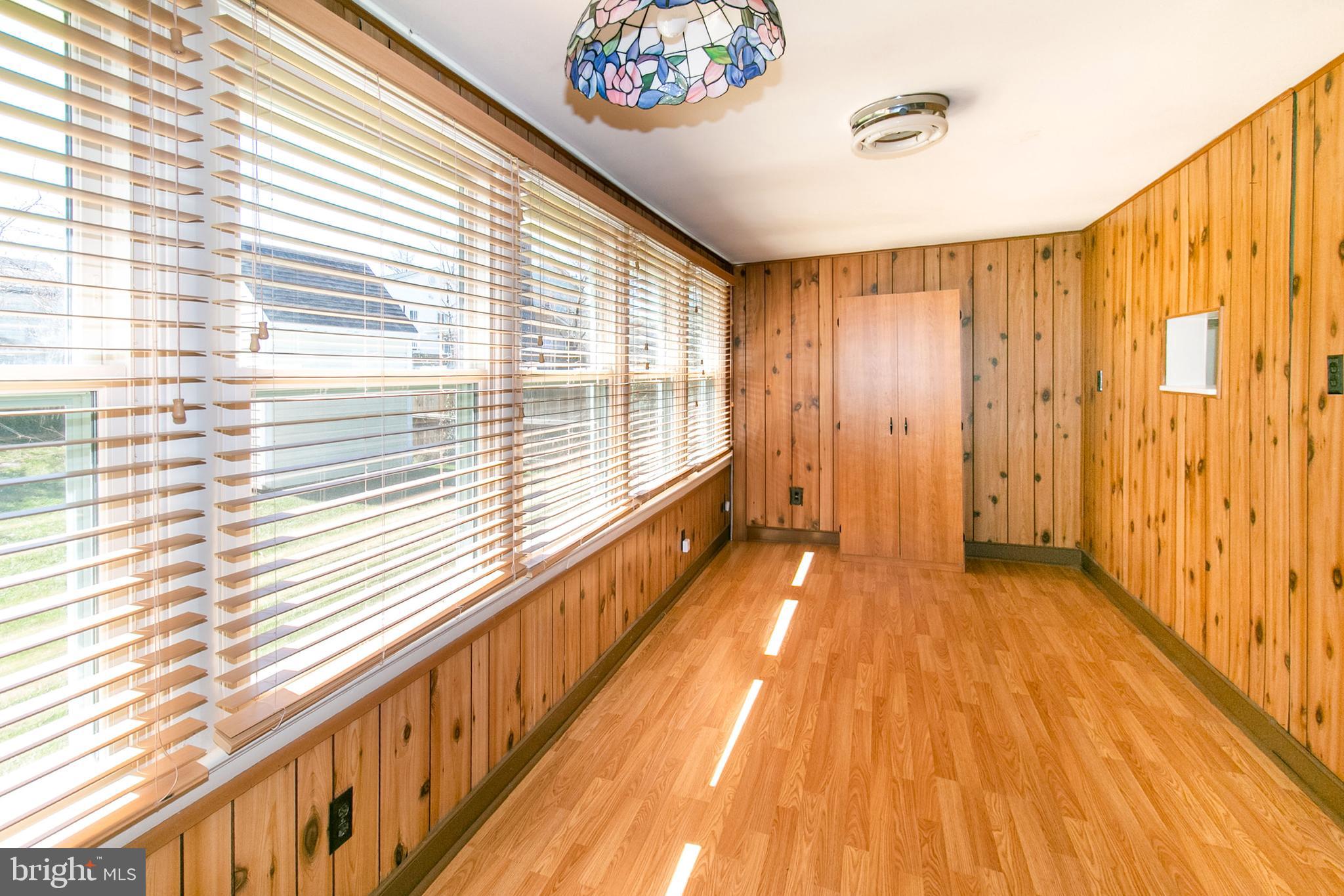 WESTLAWN - Residential