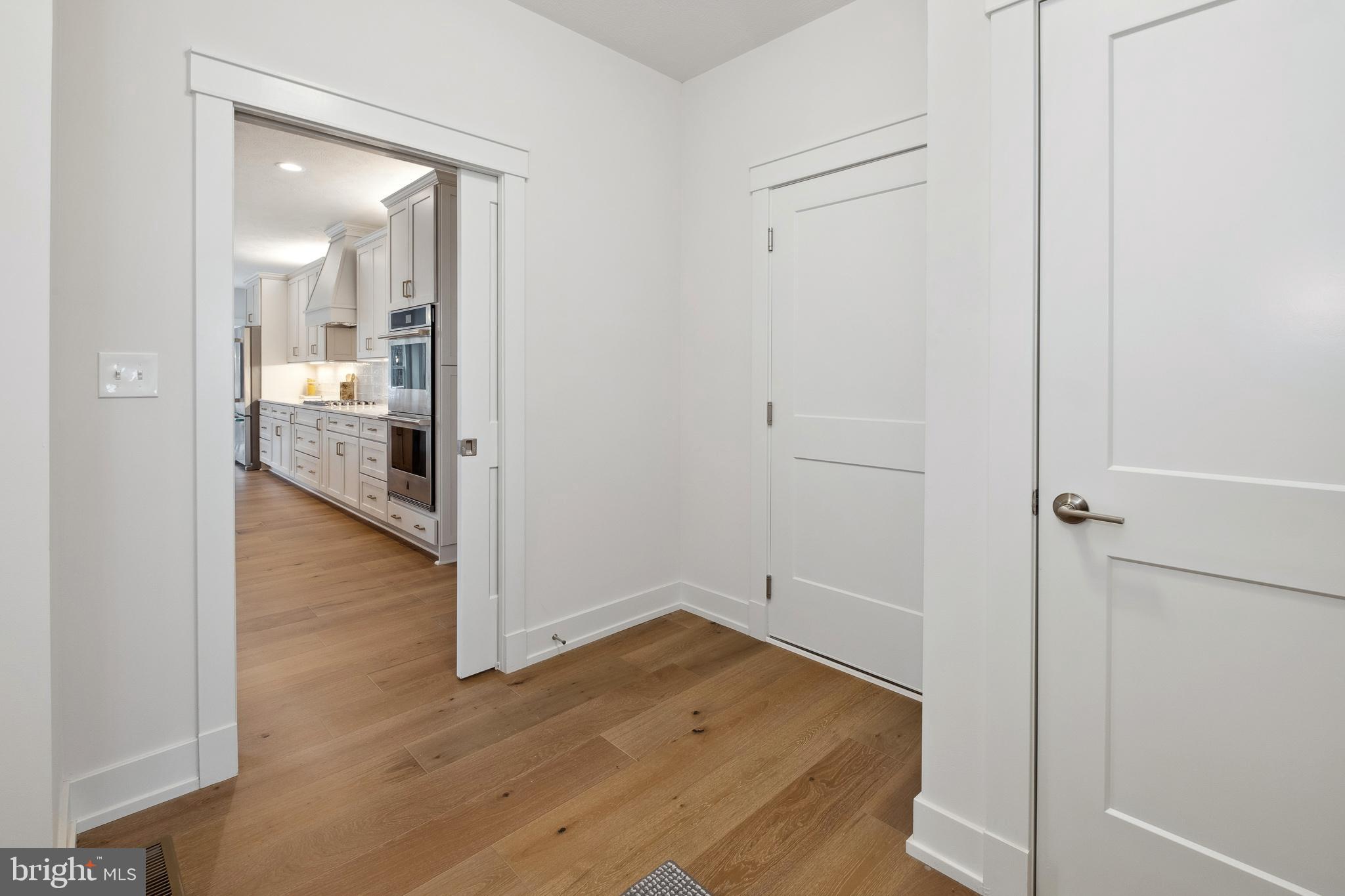OAKWOOD - Residential