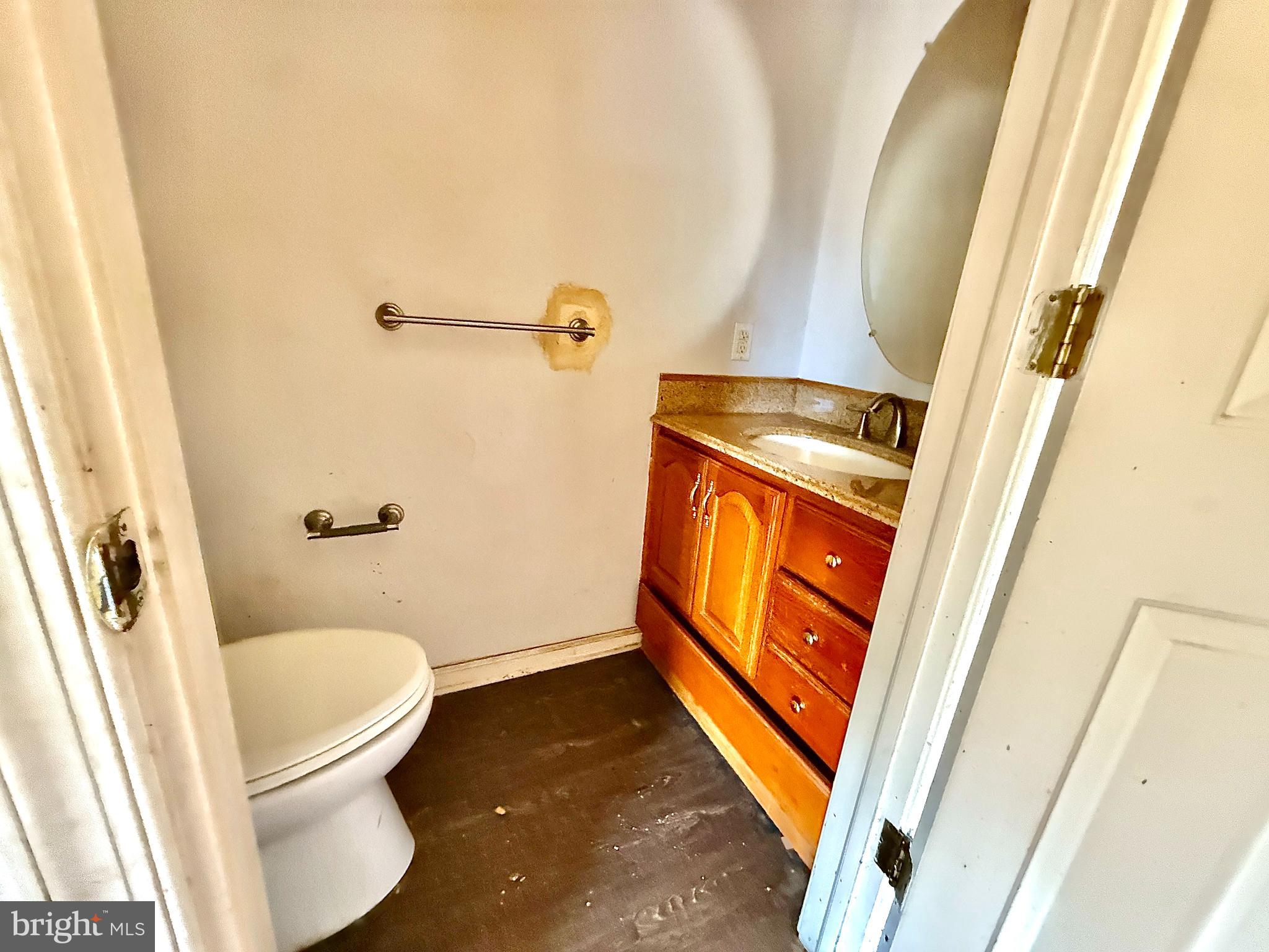 RICHLAND CT - Residential