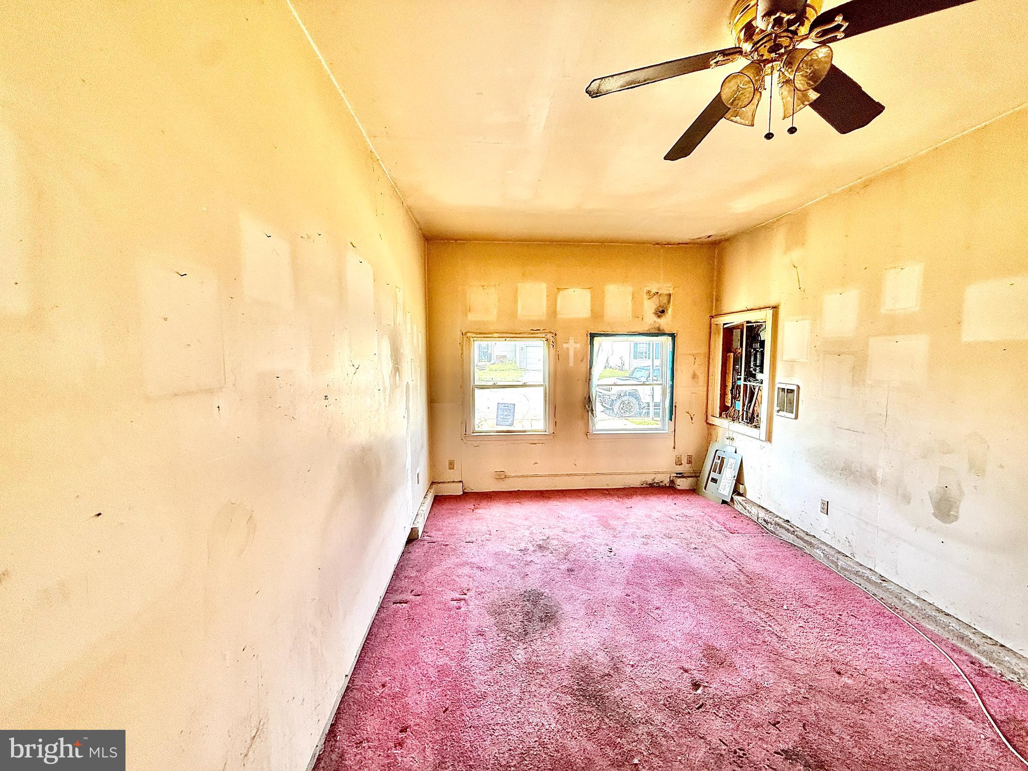 RICHLAND CT - Residential