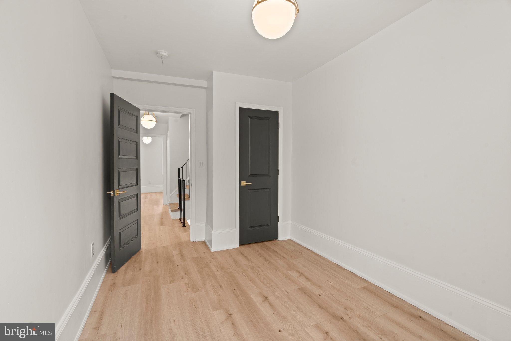 FRANKFORD - Residential