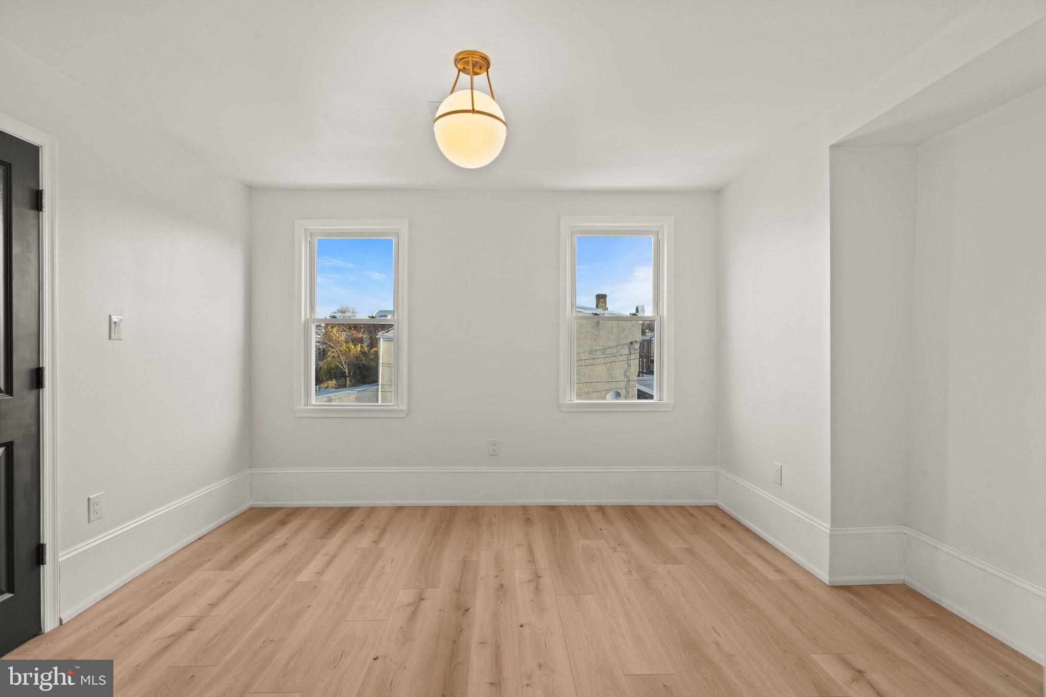 FRANKFORD - Residential