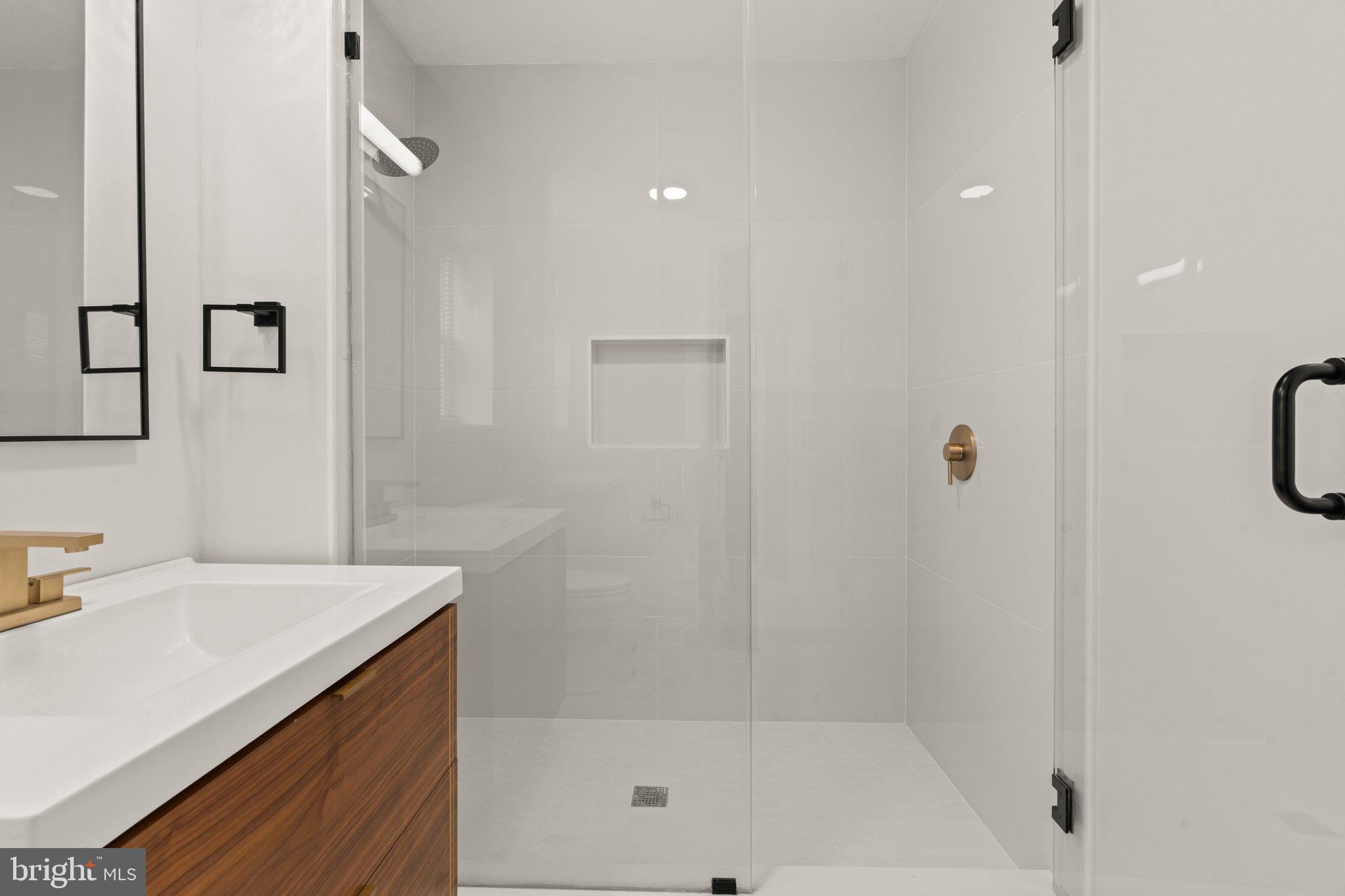 FRANKFORD - Residential