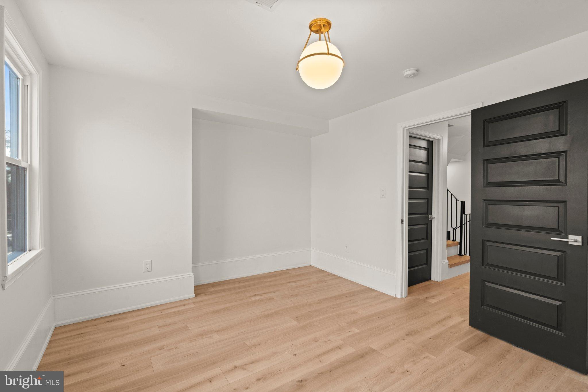 FRANKFORD - Residential