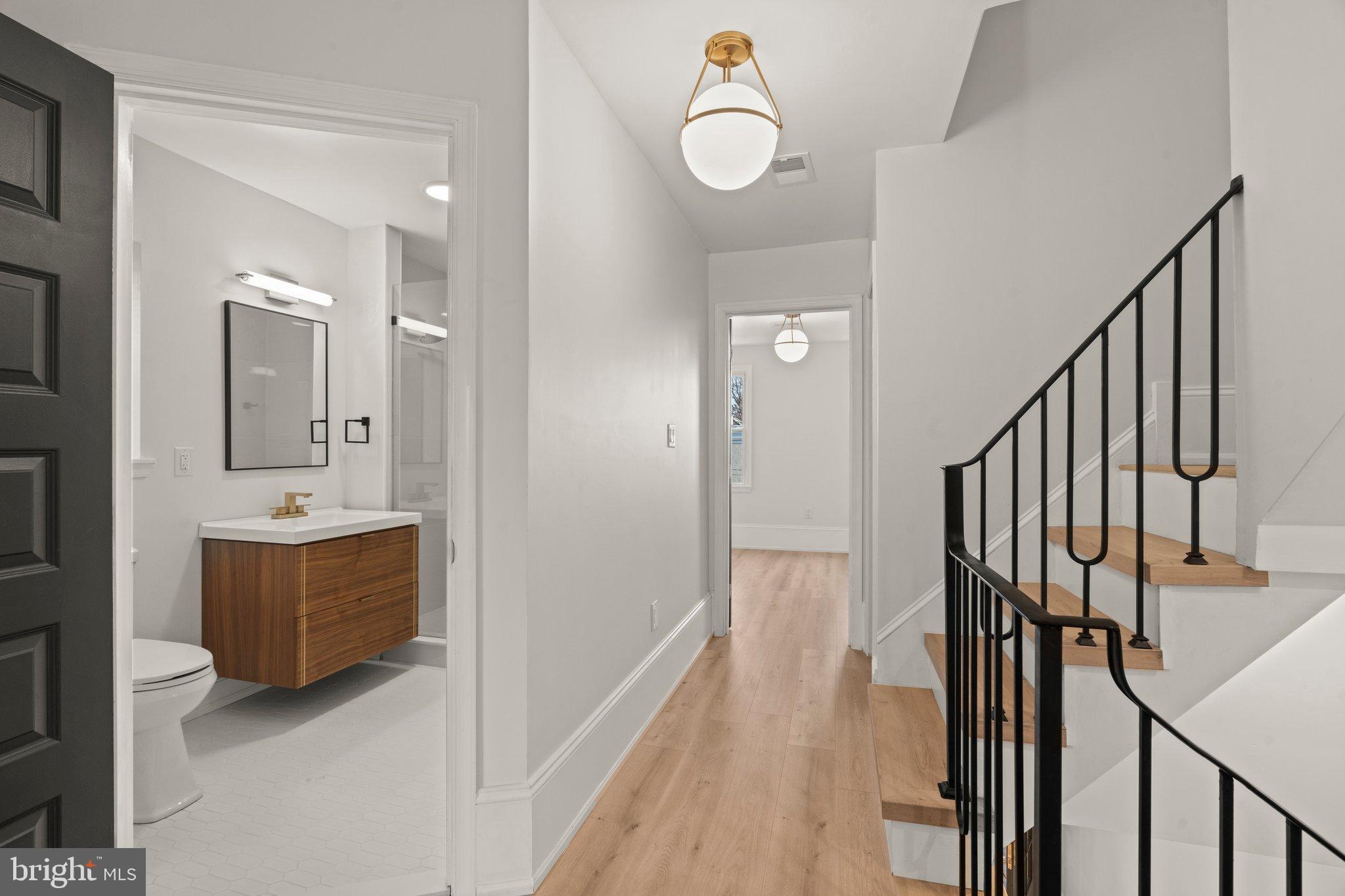 FRANKFORD - Residential