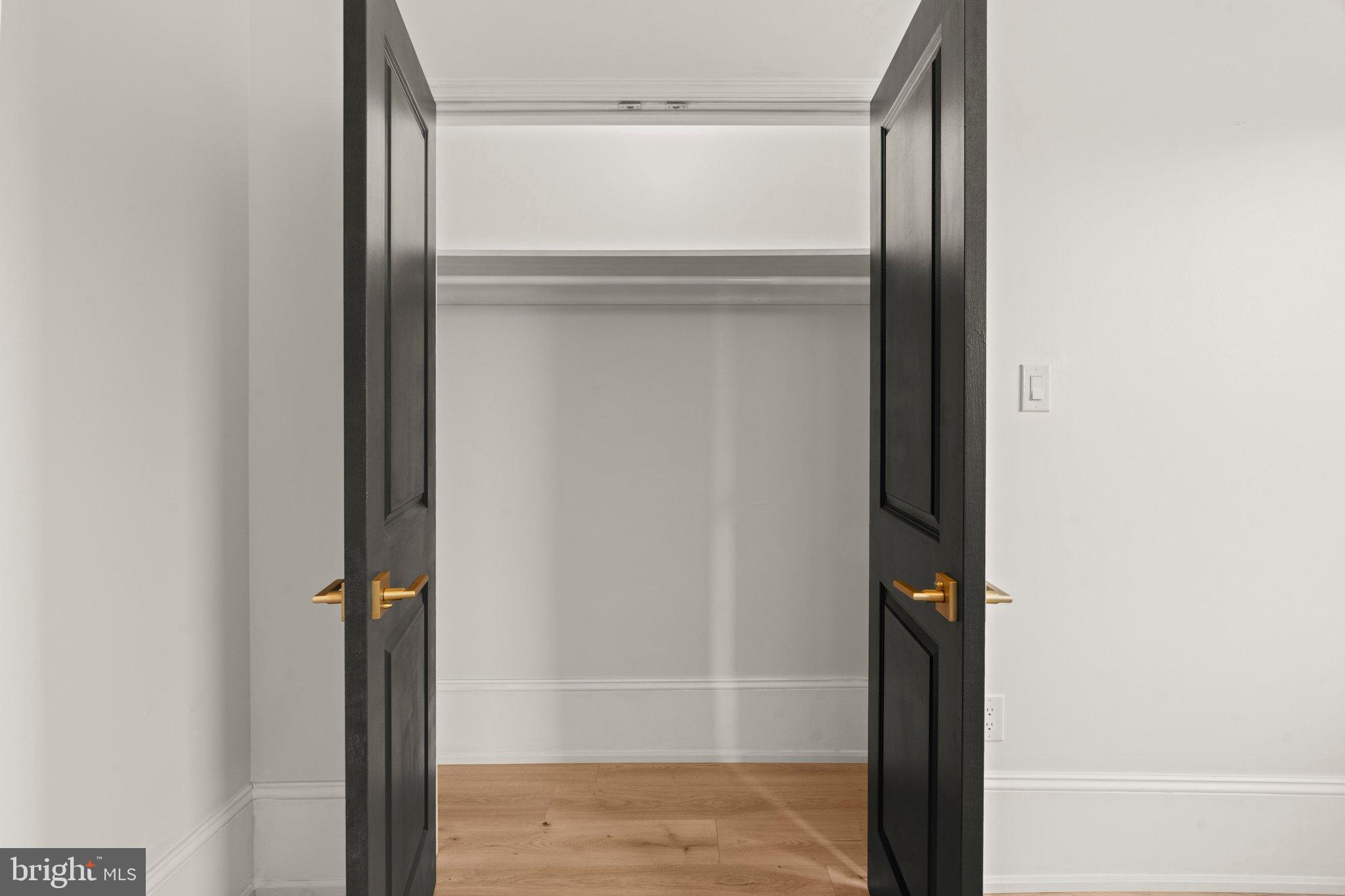 FRANKFORD - Residential