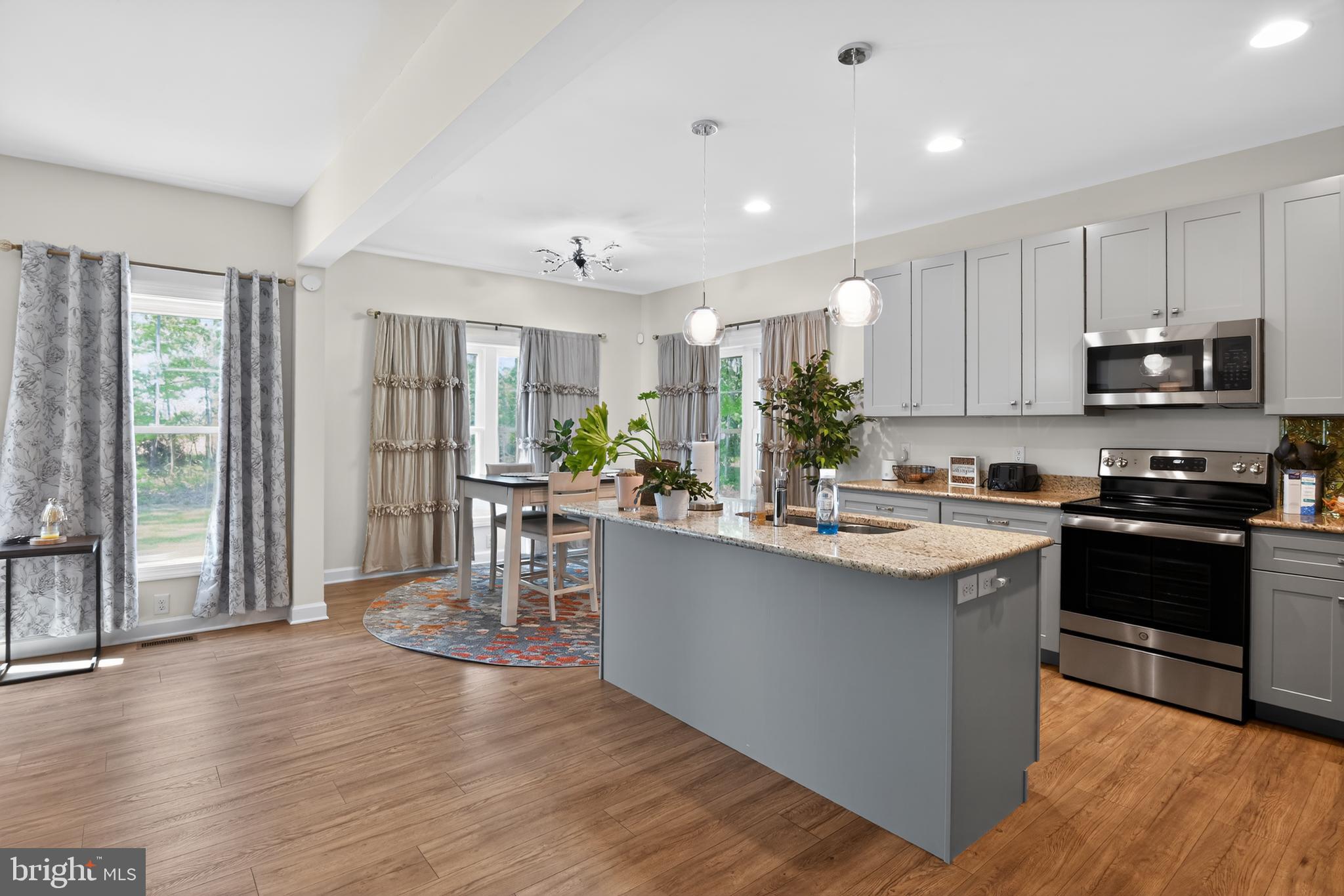 CANAAN WOODS - Residential