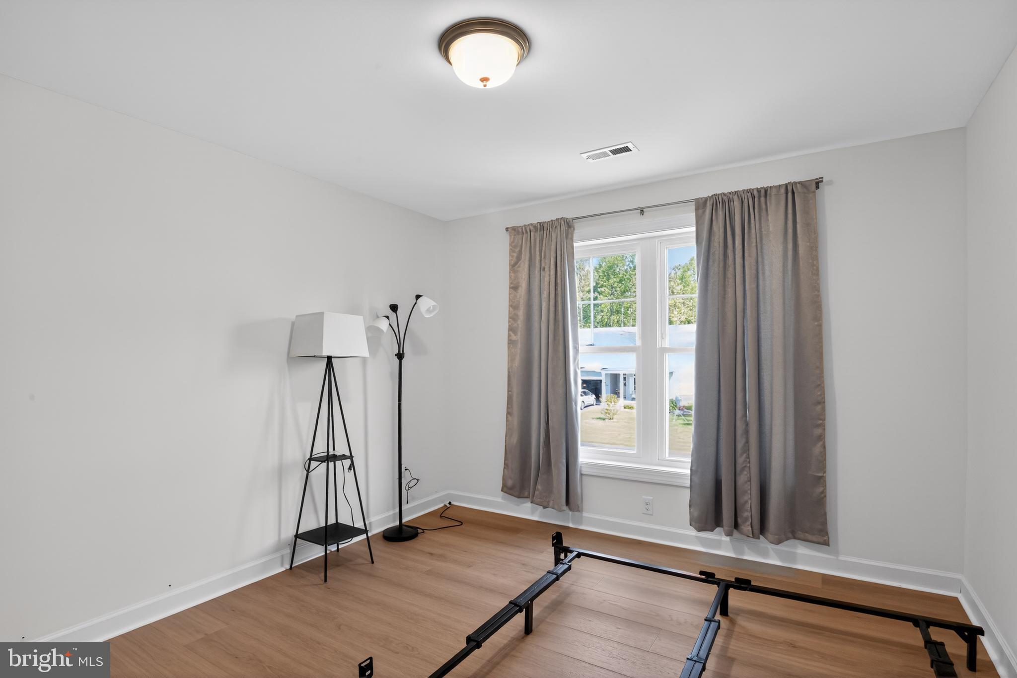 CANAAN WOODS - Residential