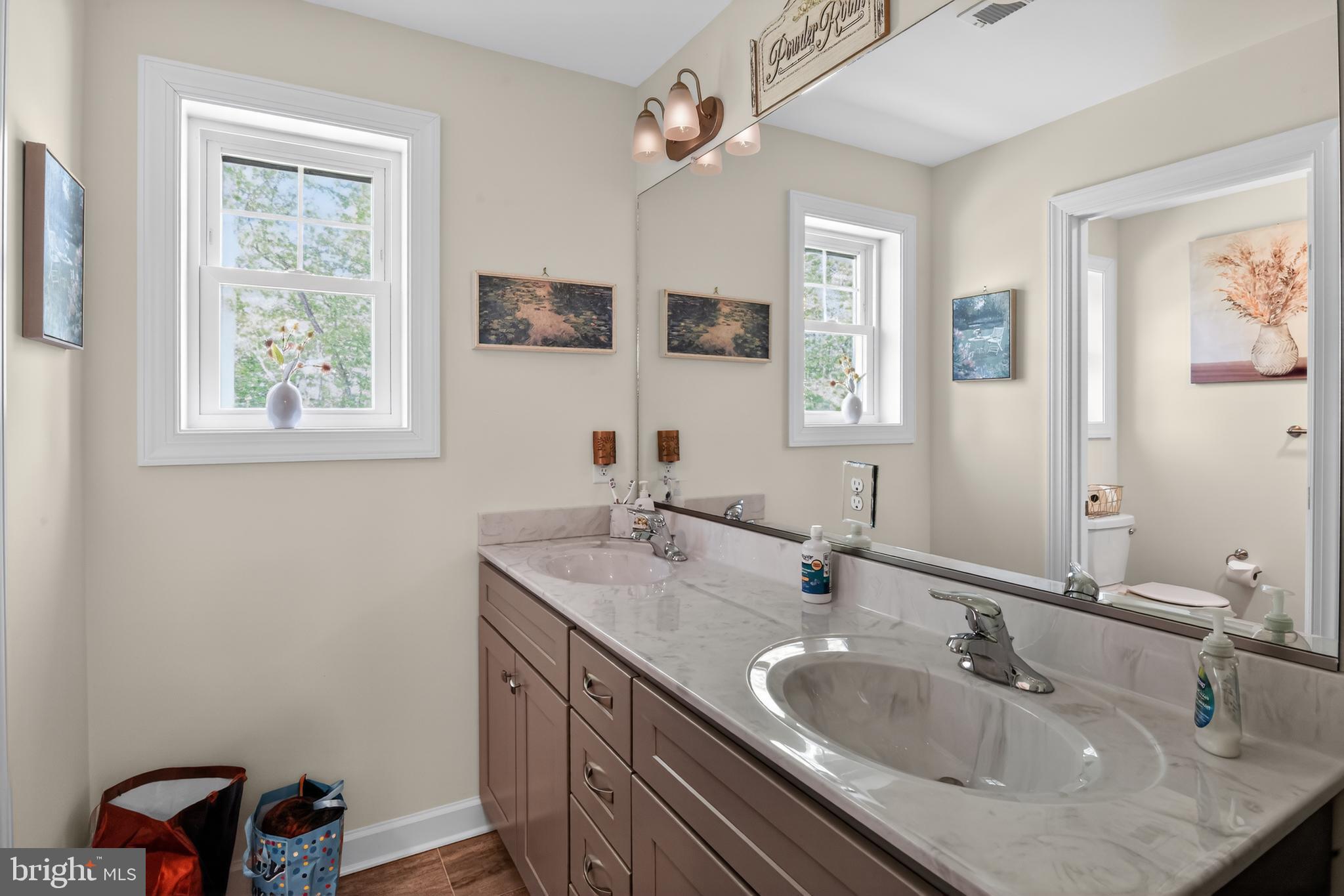 CANAAN WOODS - Residential