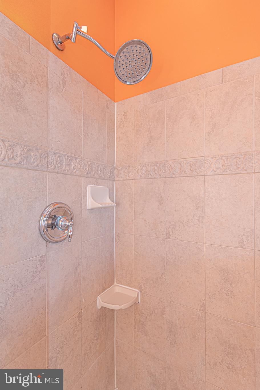 SUNSET ISLAND - Residential