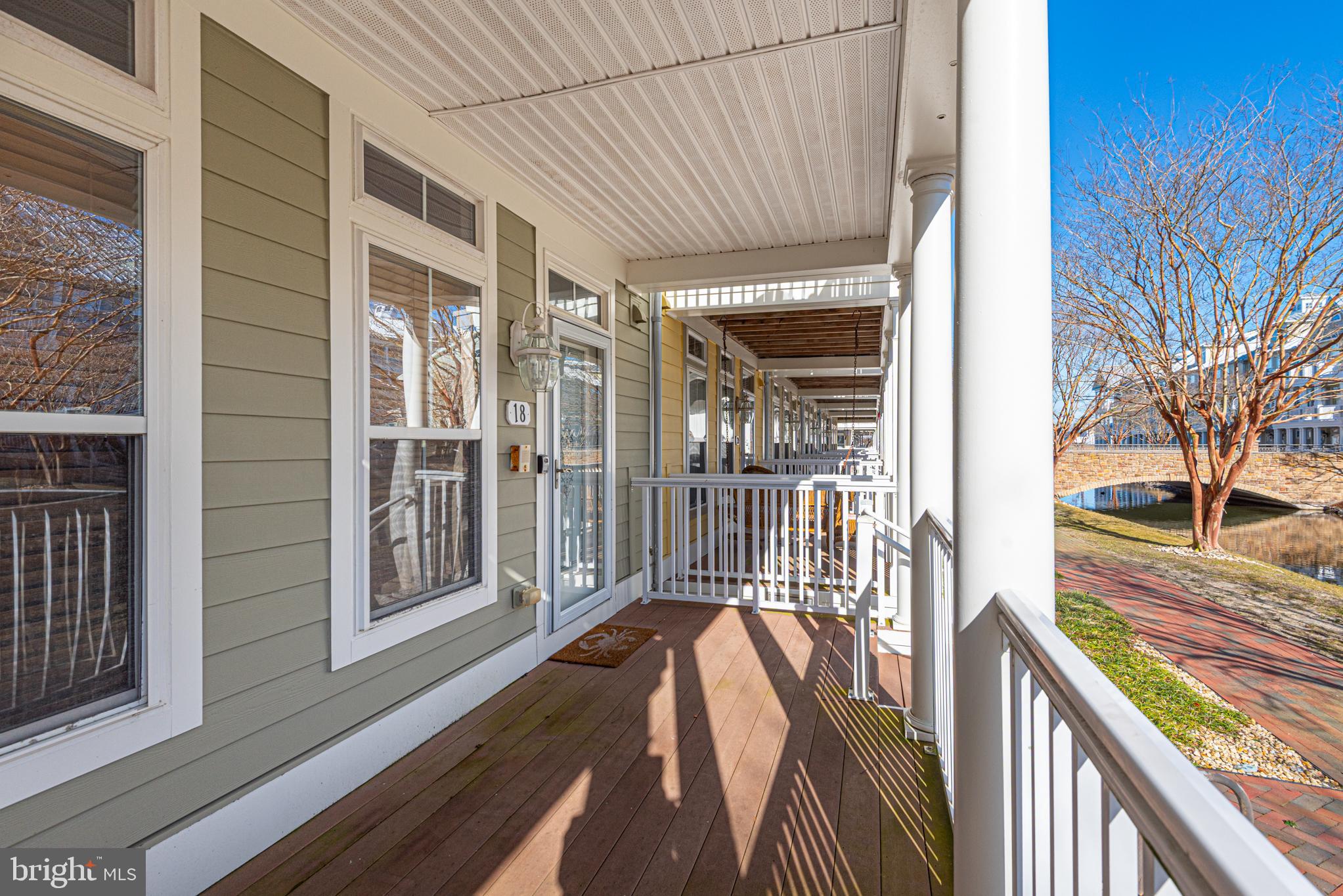 SUNSET ISLAND - Residential