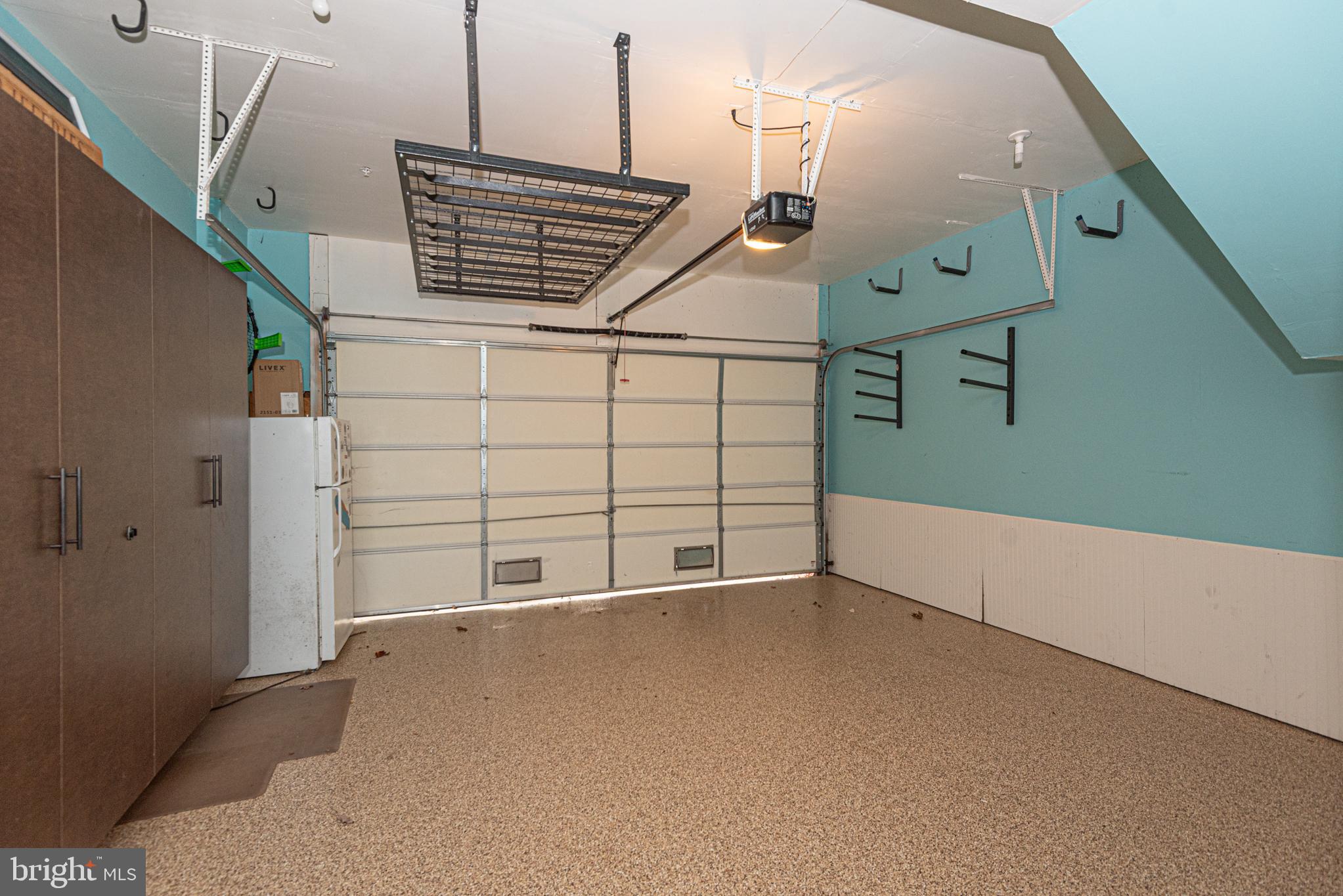 SUNSET ISLAND - Residential