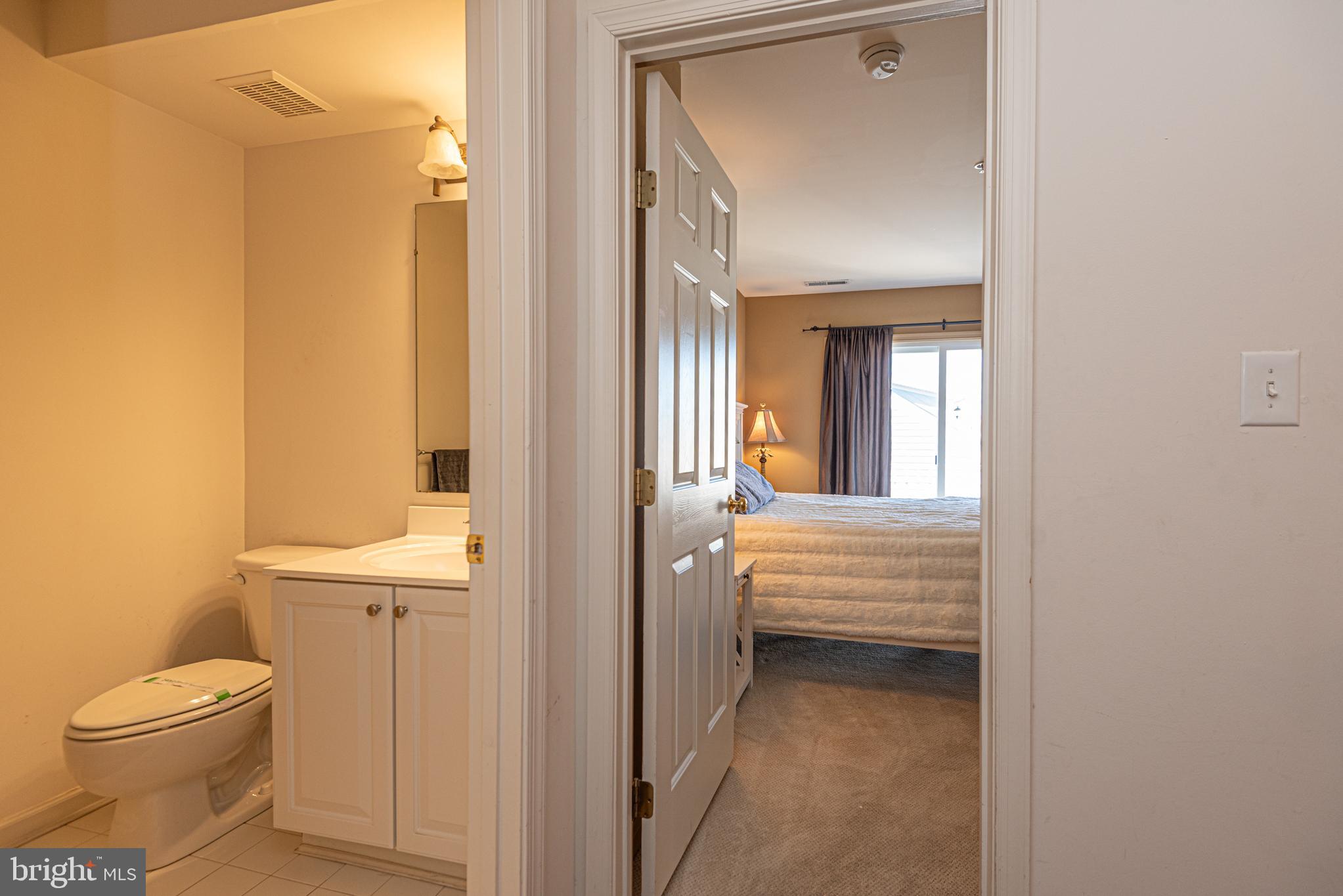 SUNSET ISLAND - Residential