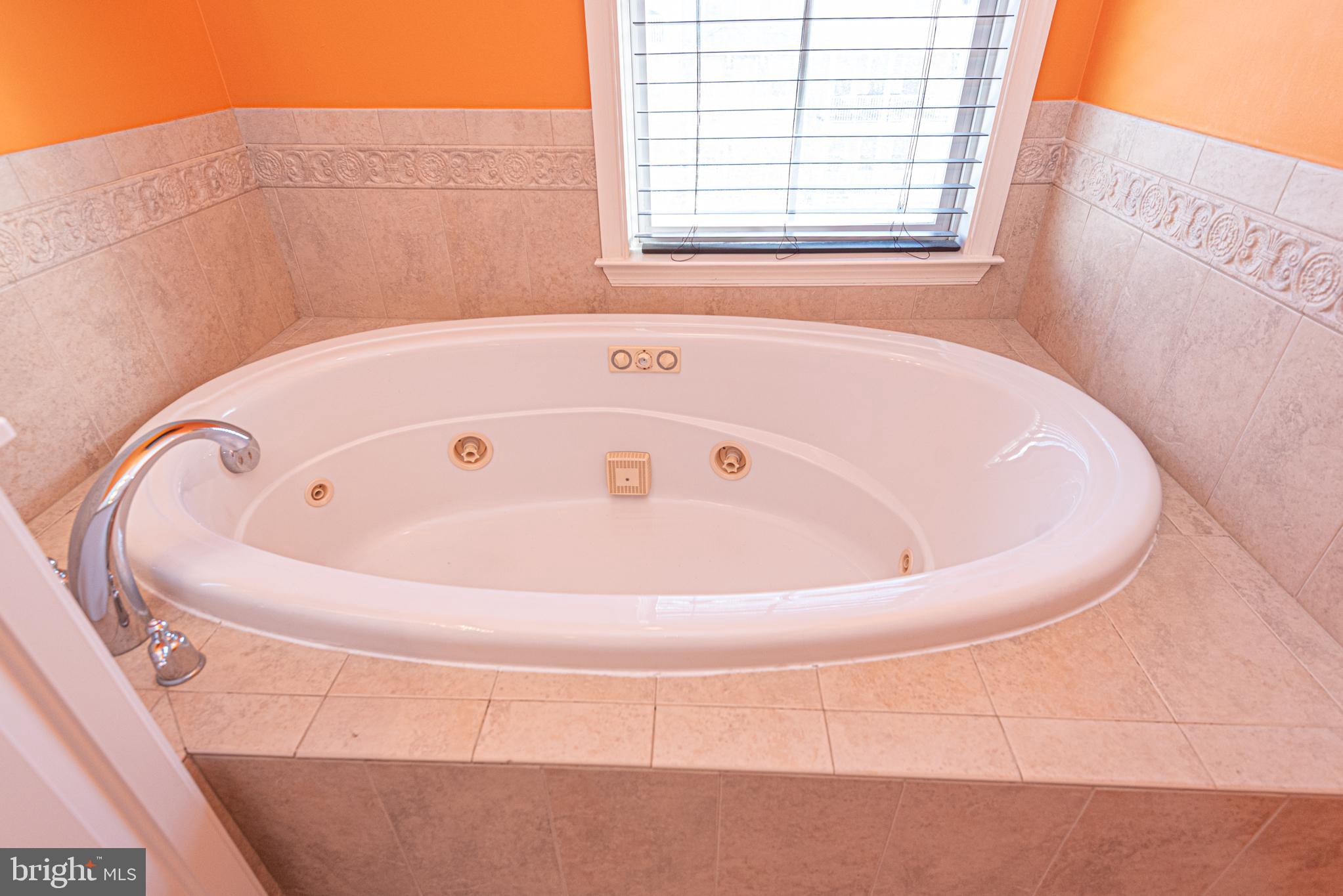 SUNSET ISLAND - Residential