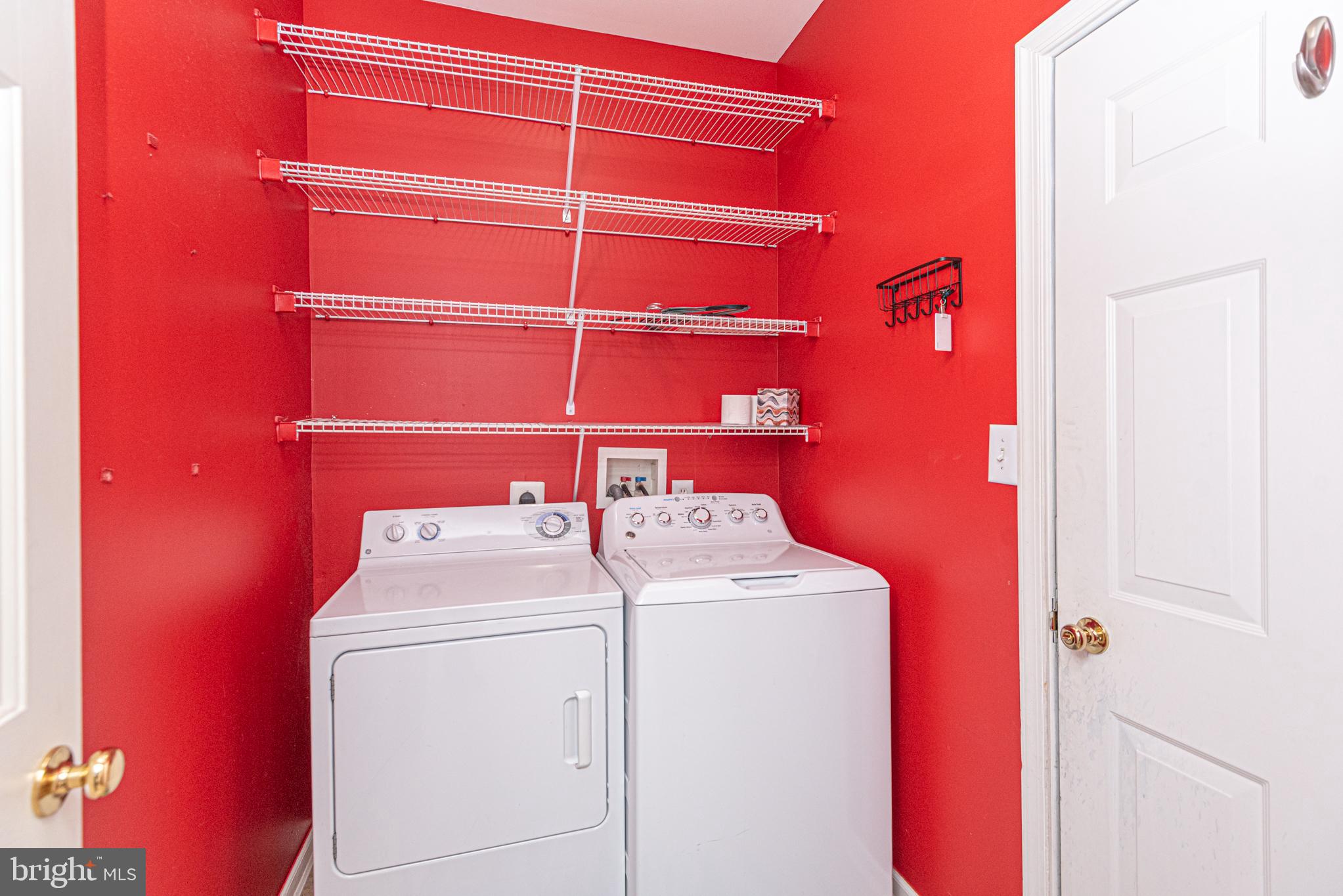 SUNSET ISLAND - Residential