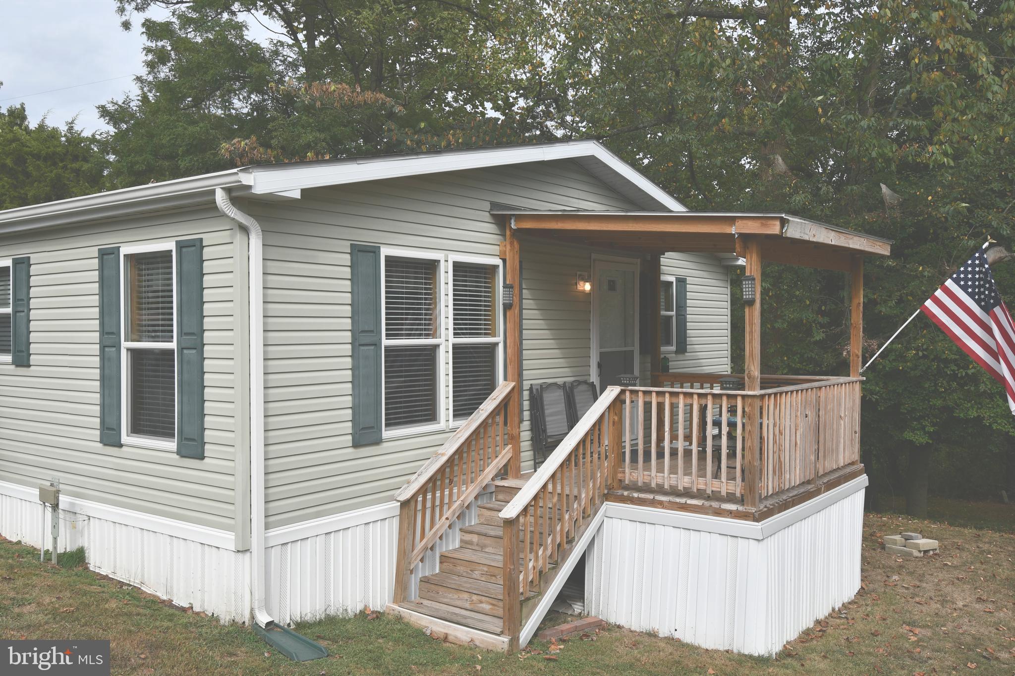 RUNNING BROOK - Residential