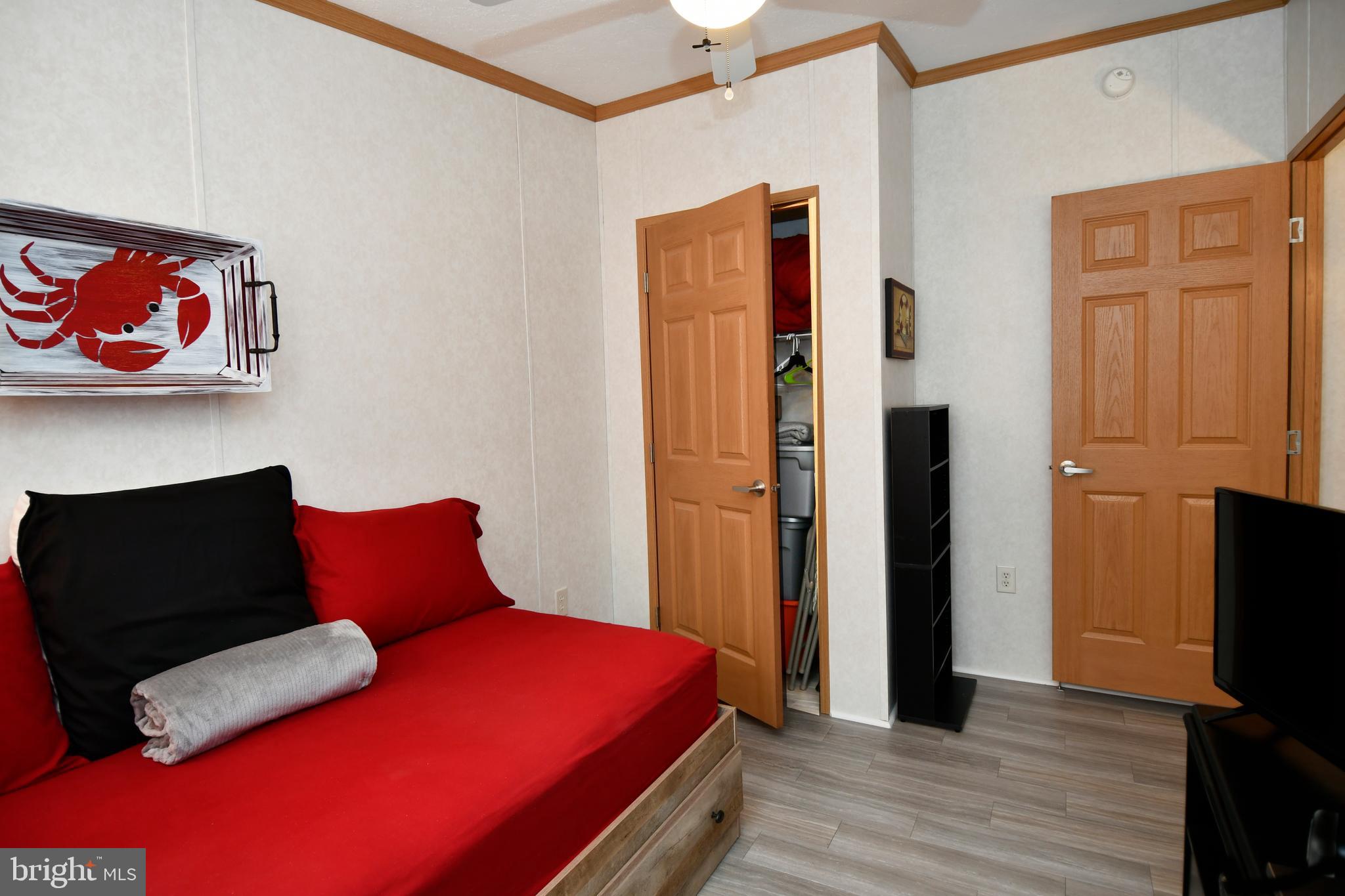 RUNNING BROOK - Residential