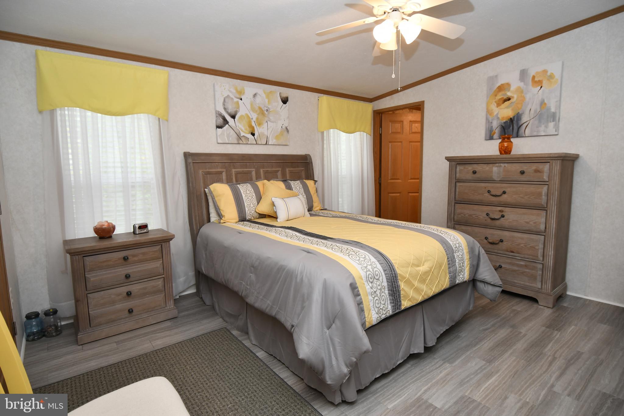 RUNNING BROOK - Residential