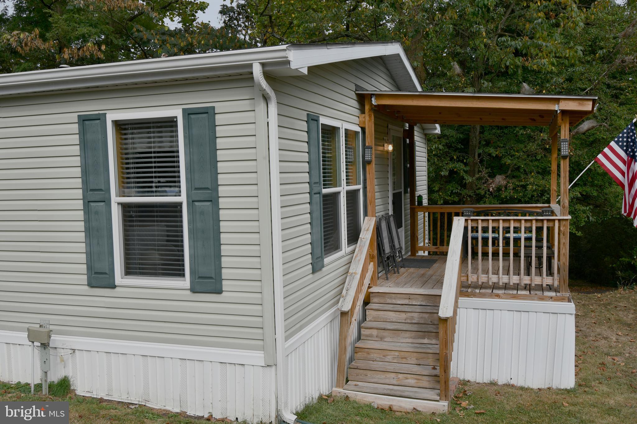 RUNNING BROOK - Residential