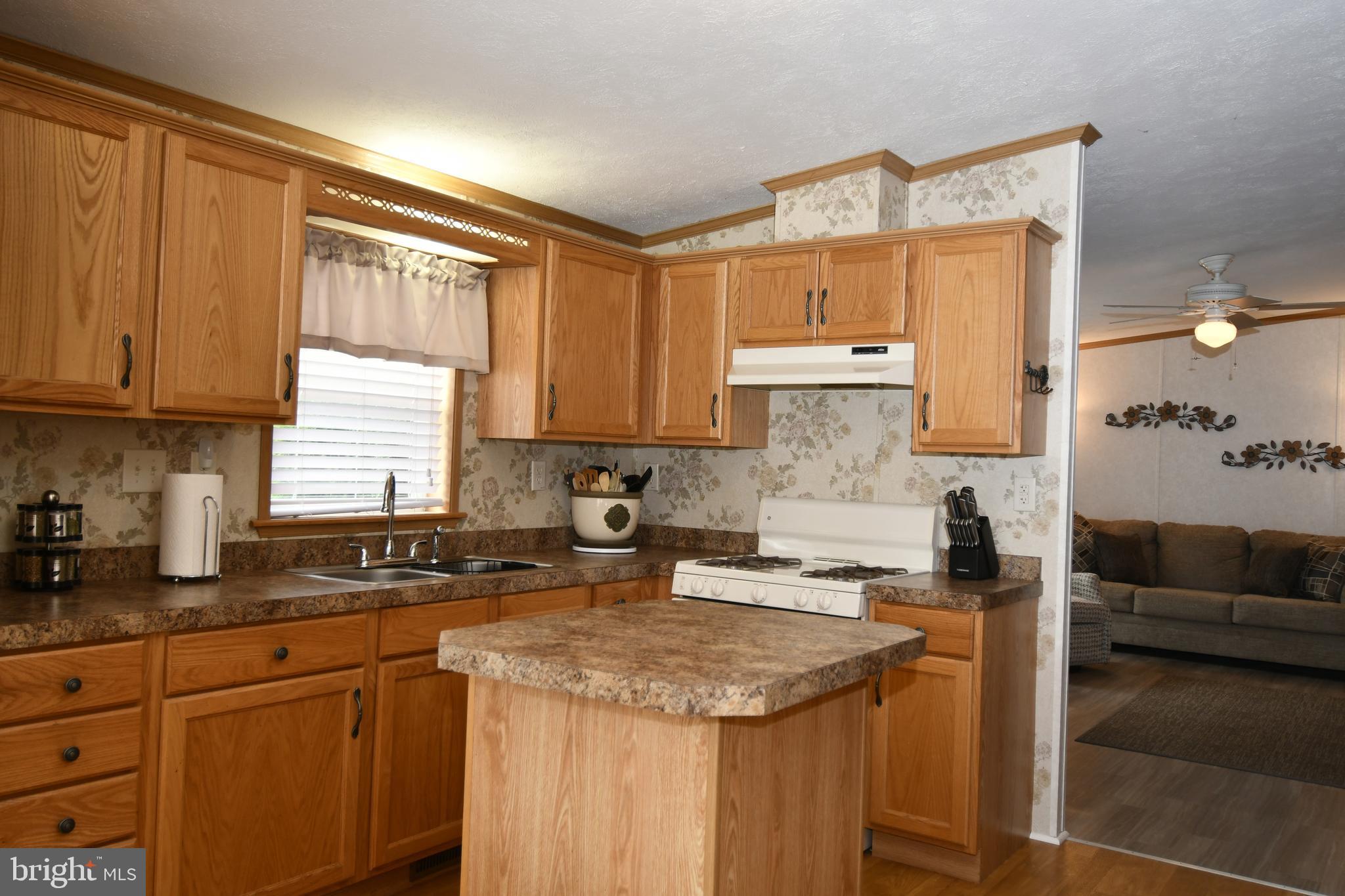 RUNNING BROOK - Residential