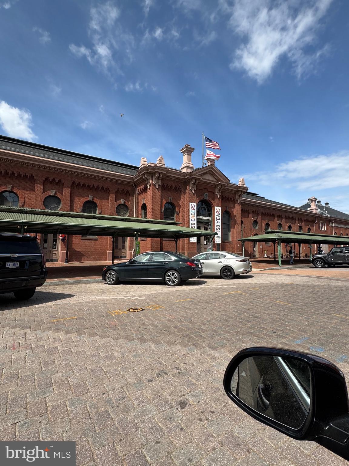 CAPITOL HILL - Residential Lease