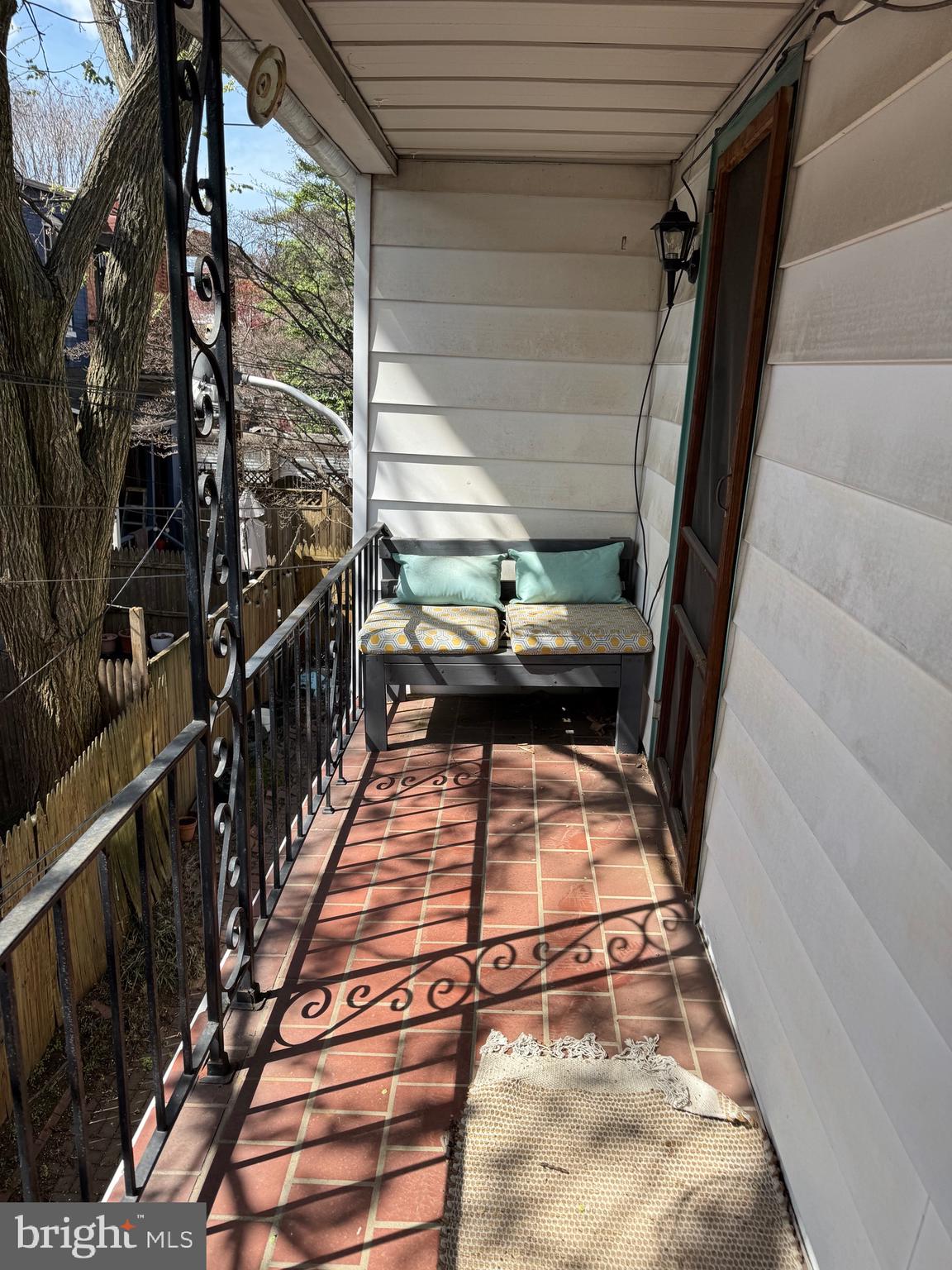 CAPITOL HILL - Residential Lease
