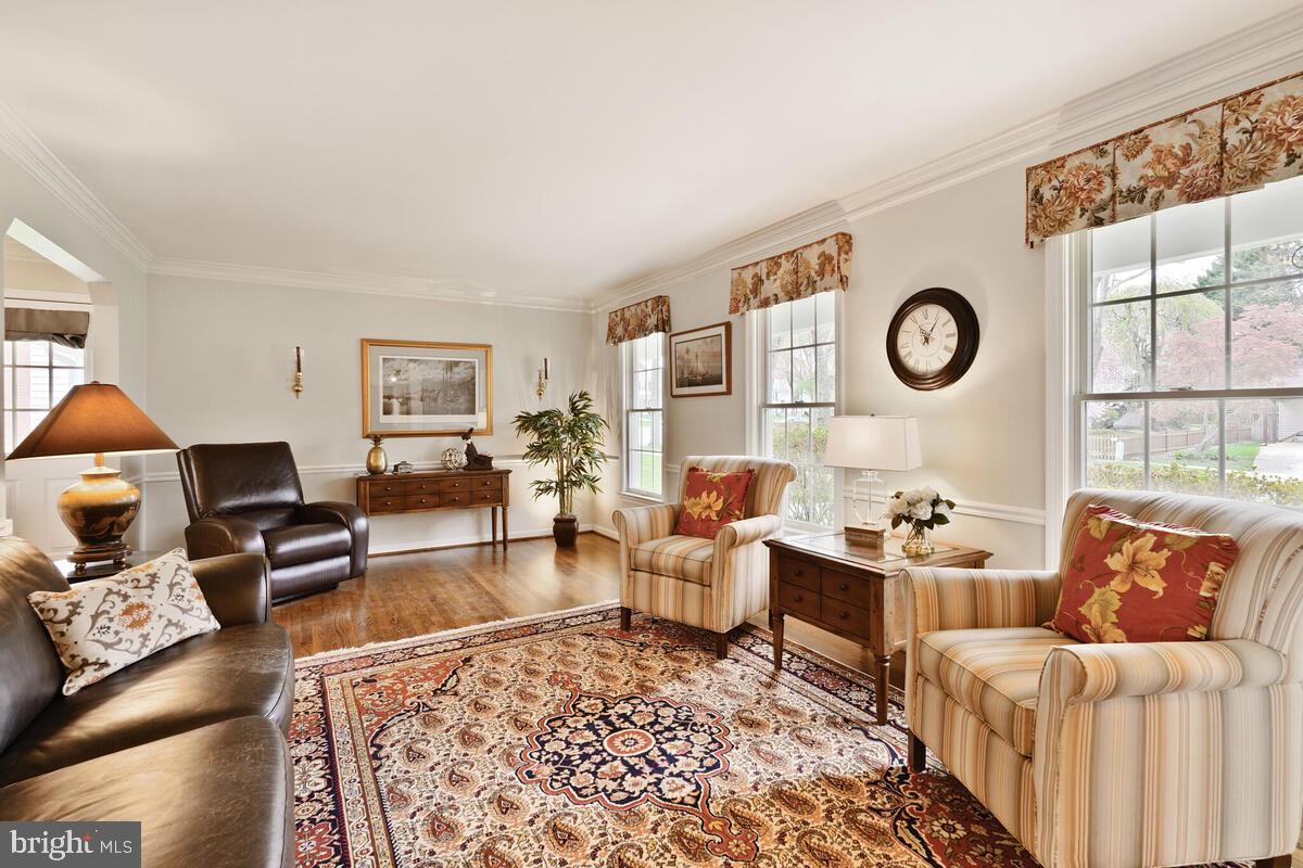 COLLEGE GARDENS - Residential