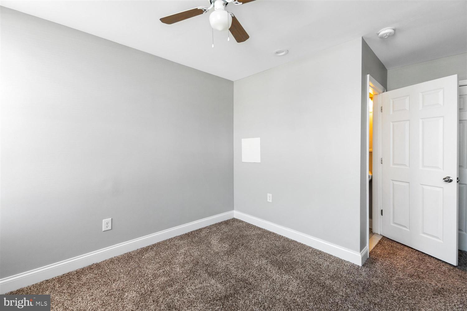 MILTON MONTFORD - Residential Lease