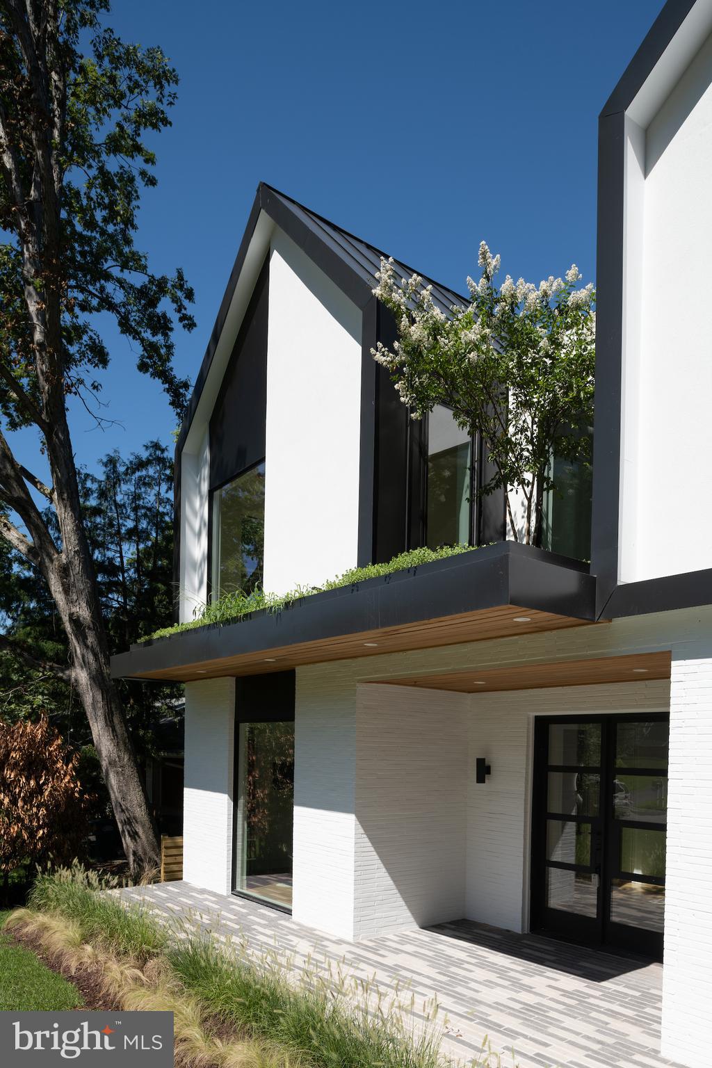 CHESTERBROOK WOODS - Residential