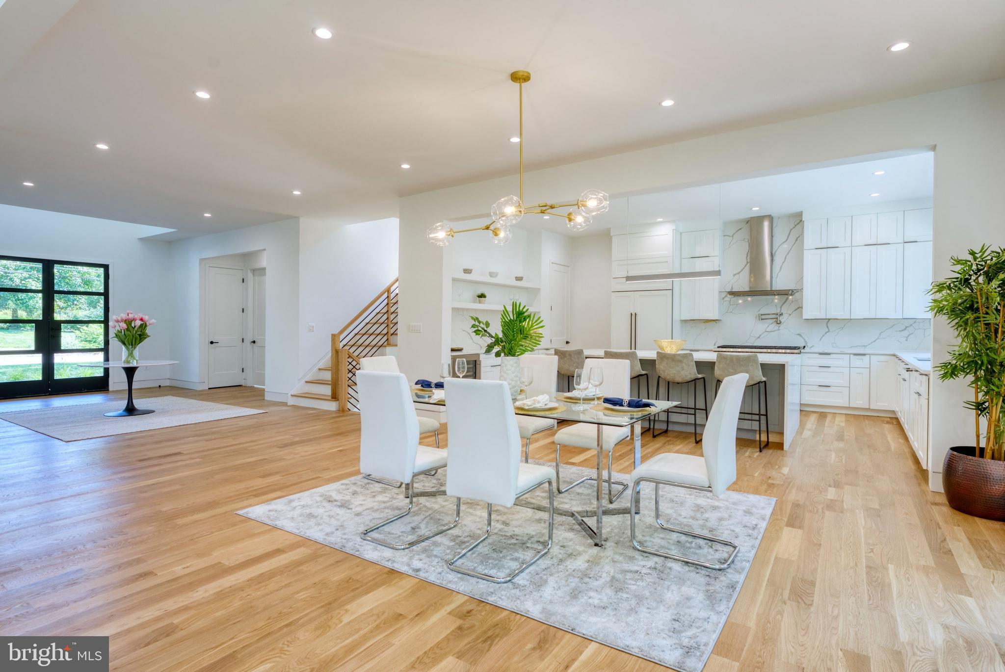 CHESTERBROOK WOODS - Residential