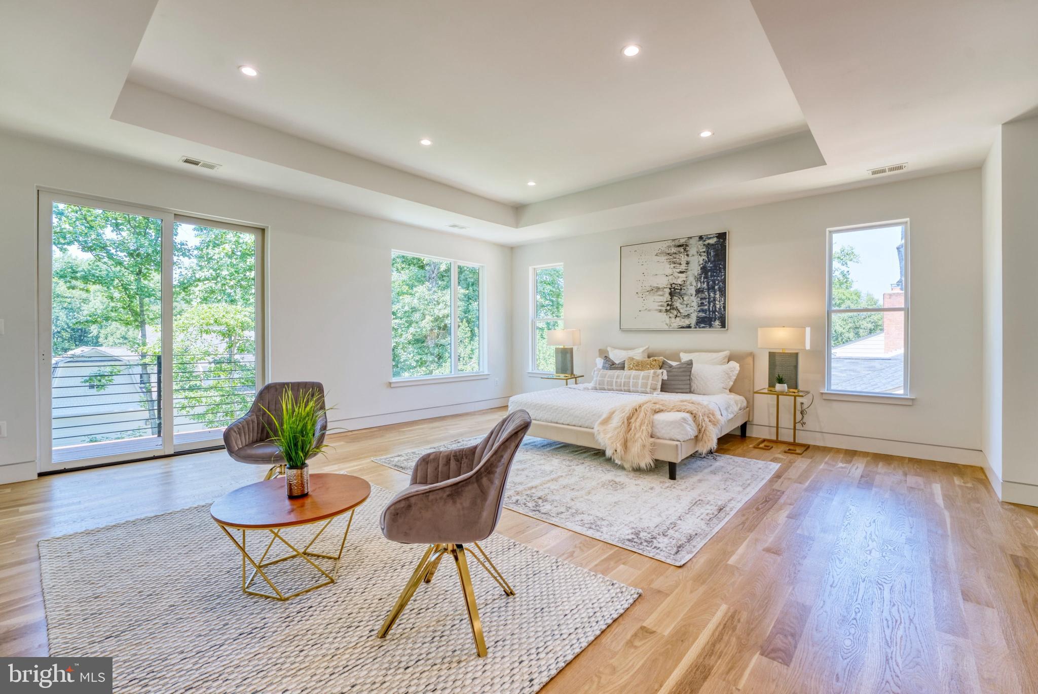 CHESTERBROOK WOODS - Residential