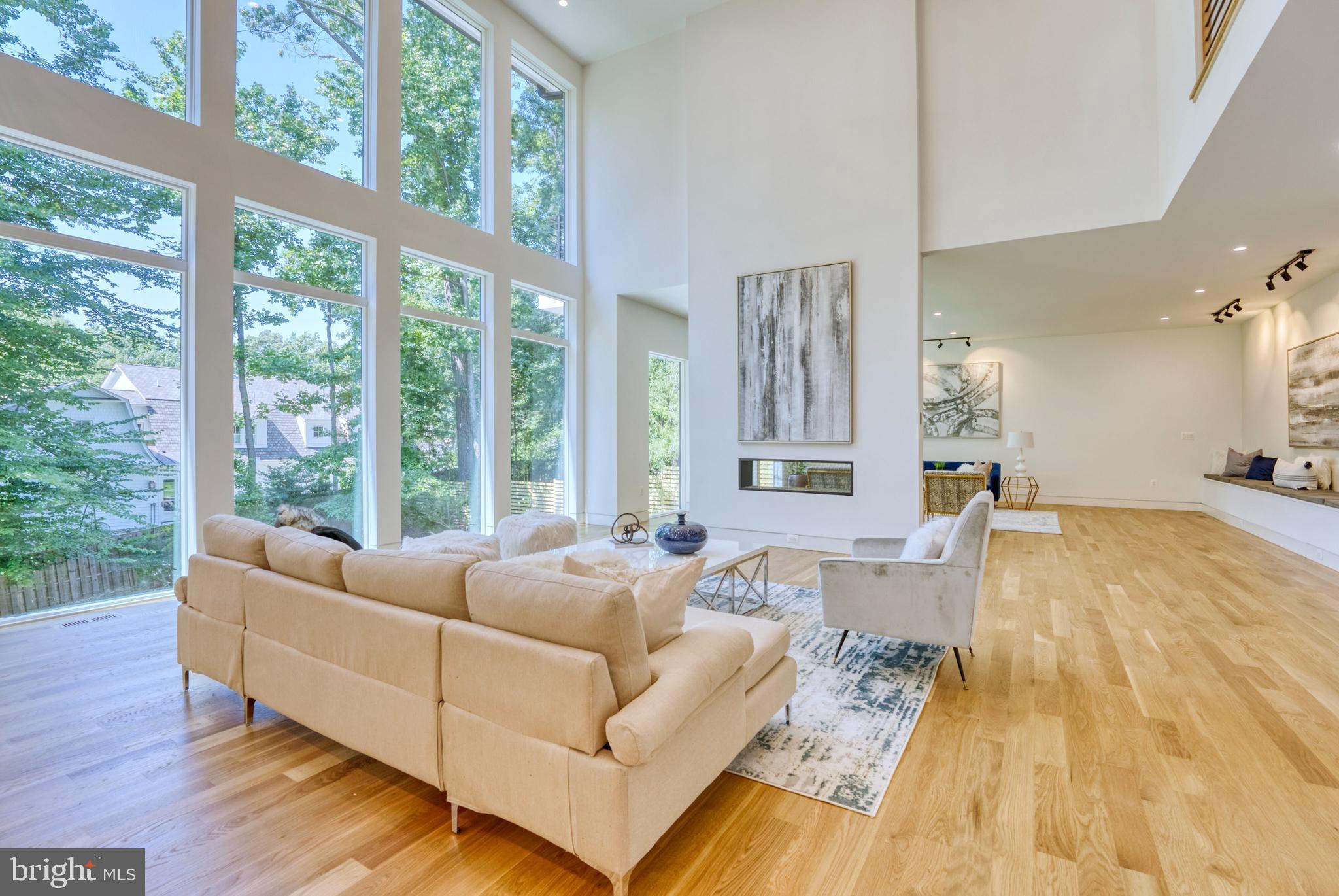 CHESTERBROOK WOODS - Residential