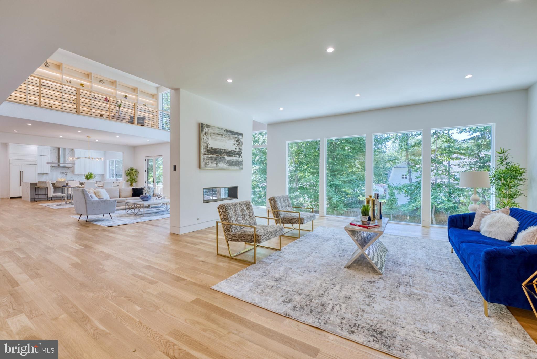 CHESTERBROOK WOODS - Residential