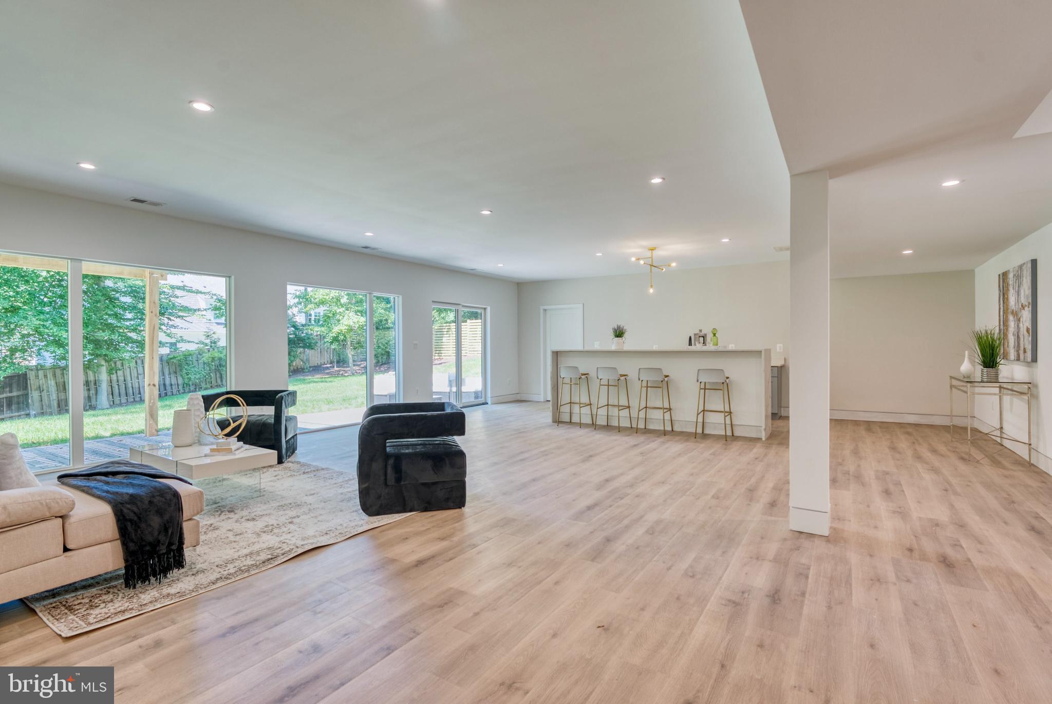 CHESTERBROOK WOODS - Residential