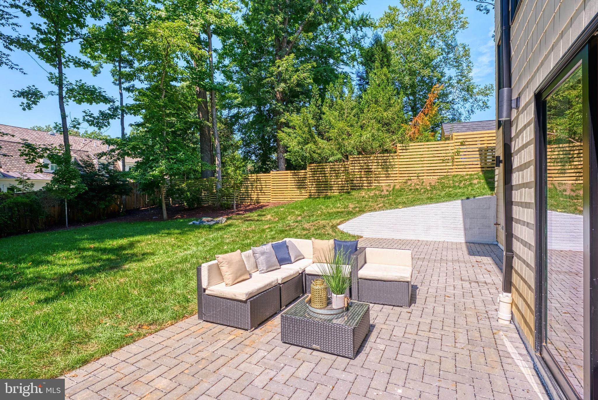 CHESTERBROOK WOODS - Residential