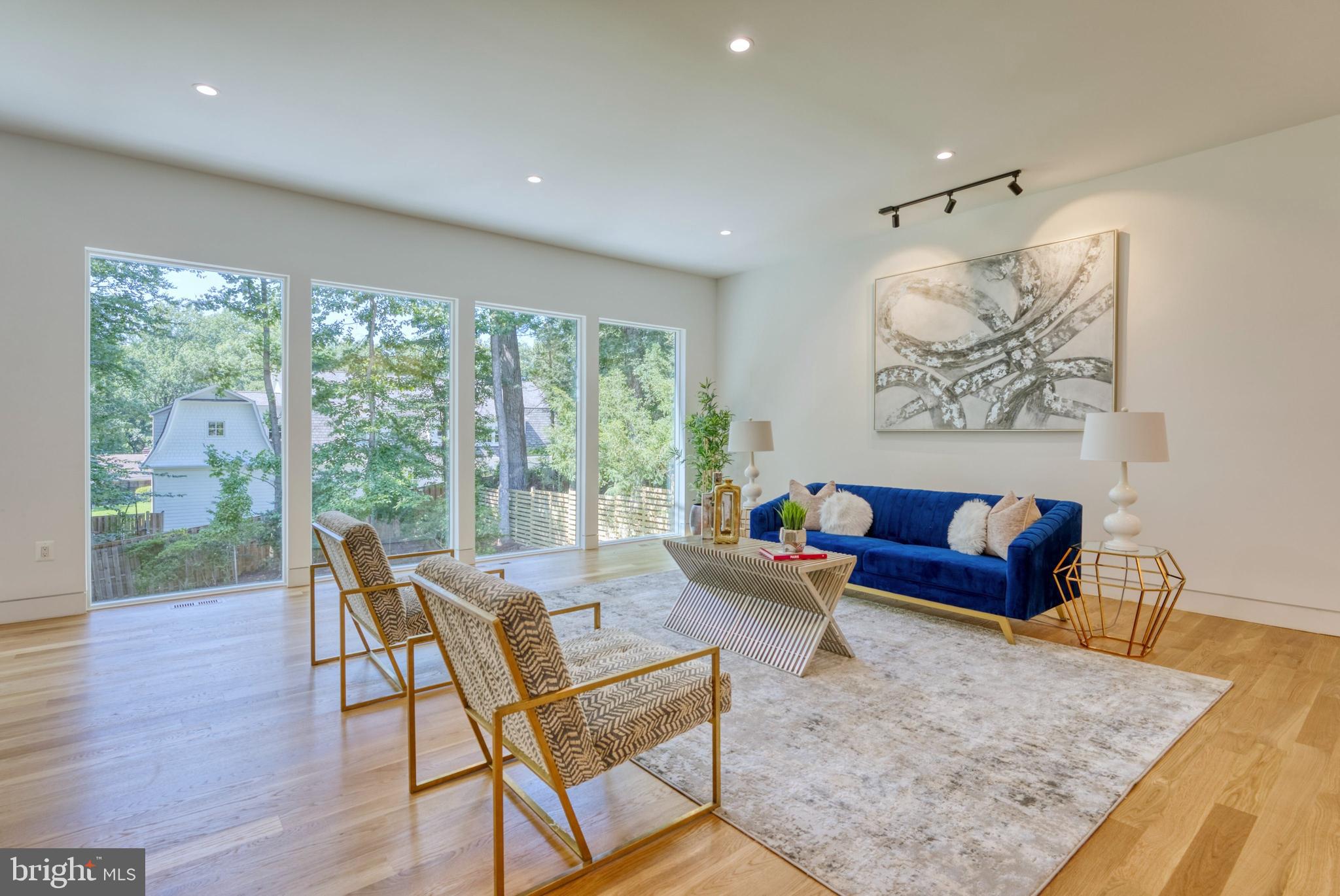 CHESTERBROOK WOODS - Residential