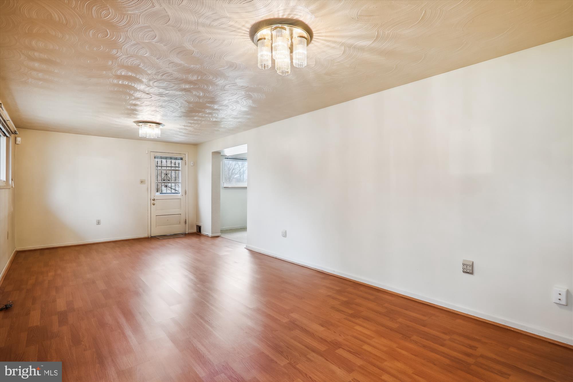 COLLEGE PARK ESTATES - Residential