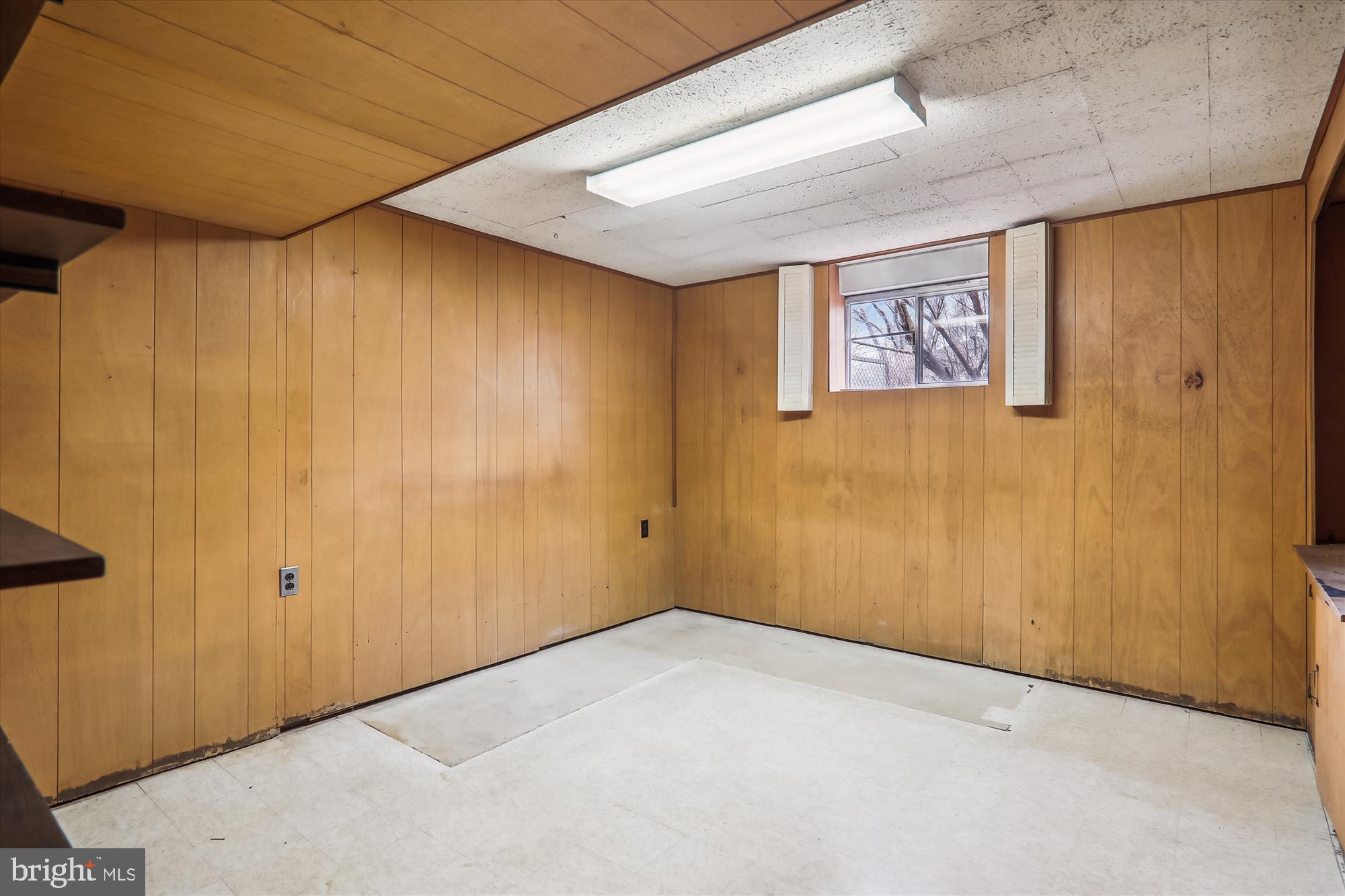 COLLEGE PARK ESTATES - Residential