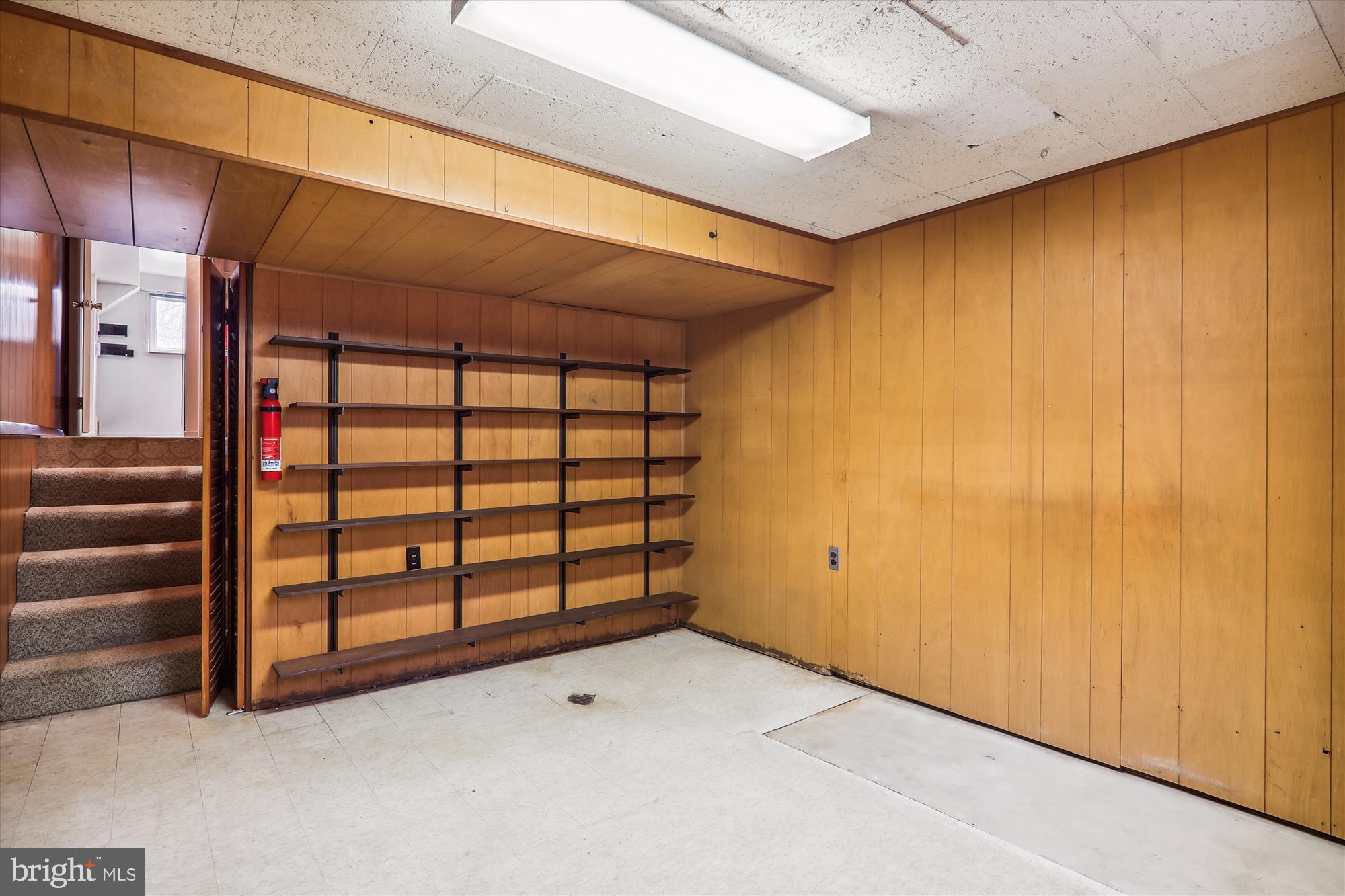 COLLEGE PARK ESTATES - Residential