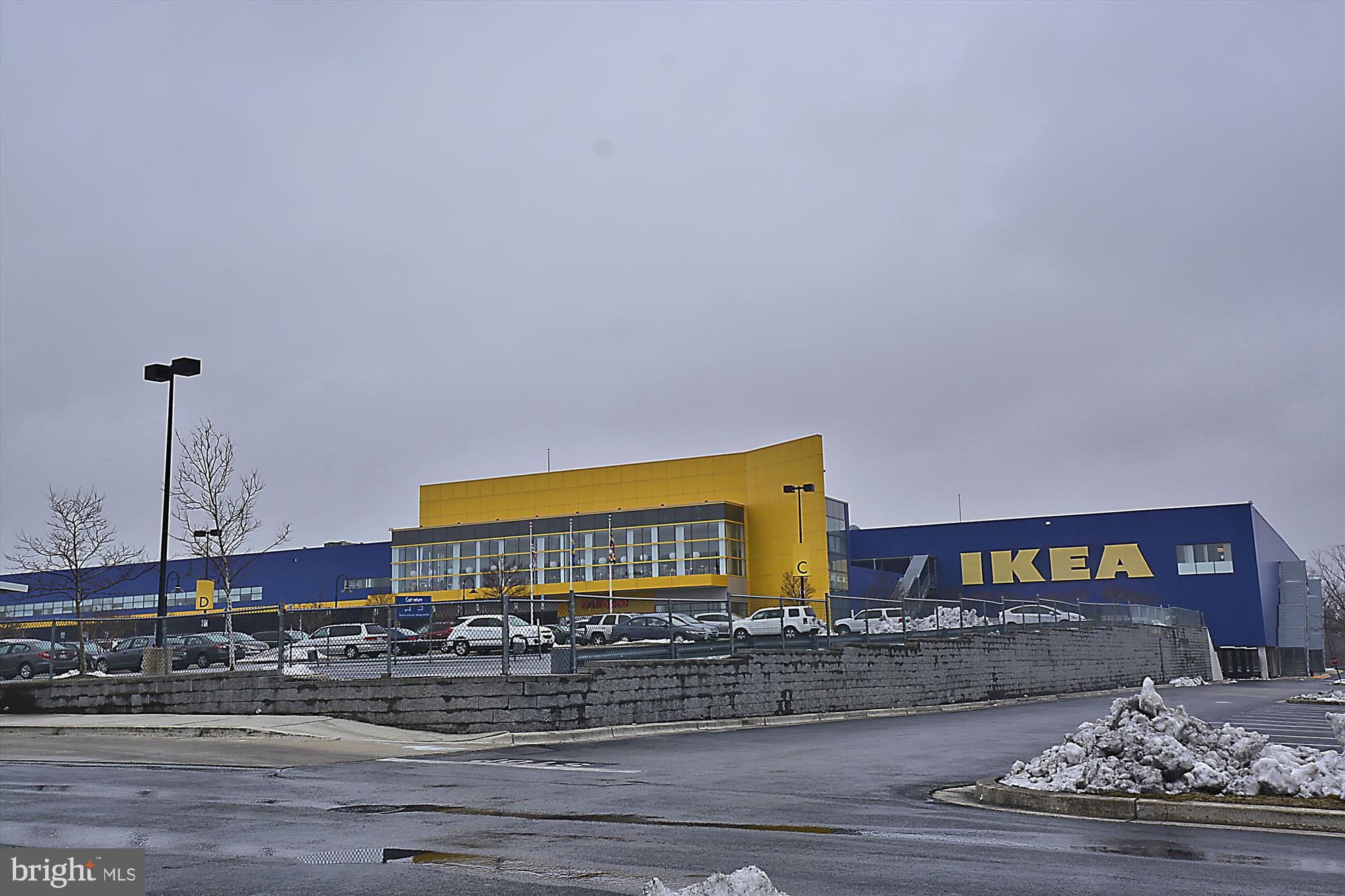 COLLEGE PARK ESTATES - Residential