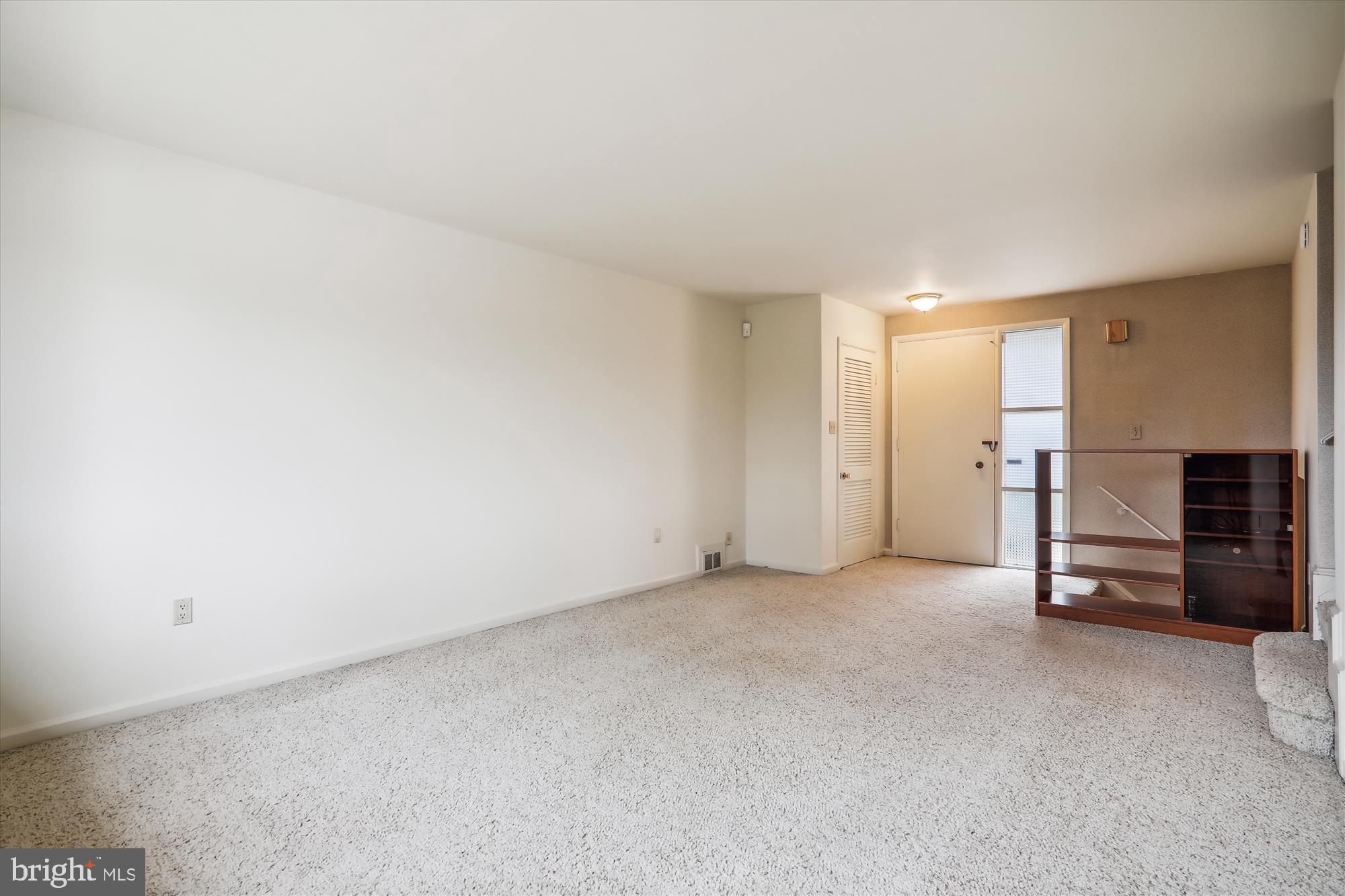 COLLEGE PARK ESTATES - Residential