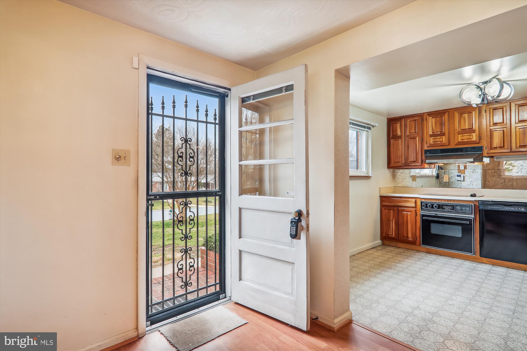 COLLEGE PARK ESTATES - Residential