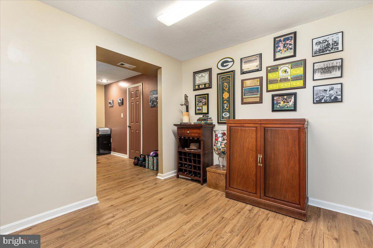 SHENANDOAH  SHORES - Residential