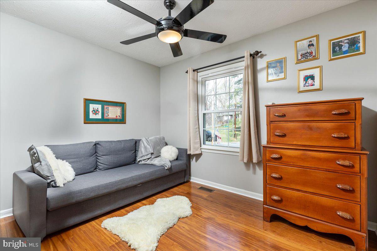 SHENANDOAH  SHORES - Residential