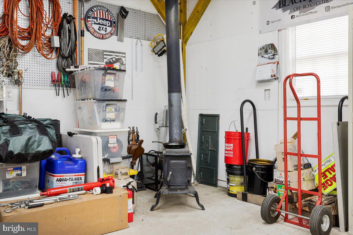 SHENANDOAH  SHORES - Residential