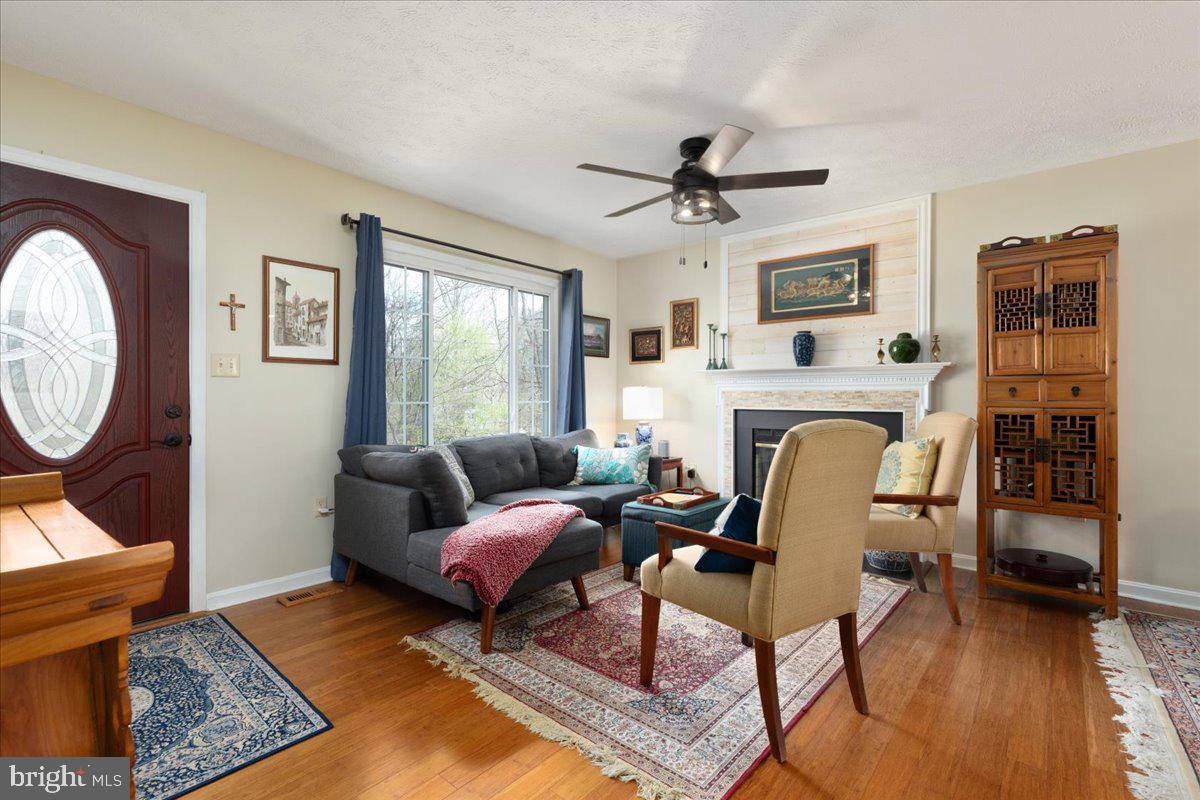 SHENANDOAH  SHORES - Residential