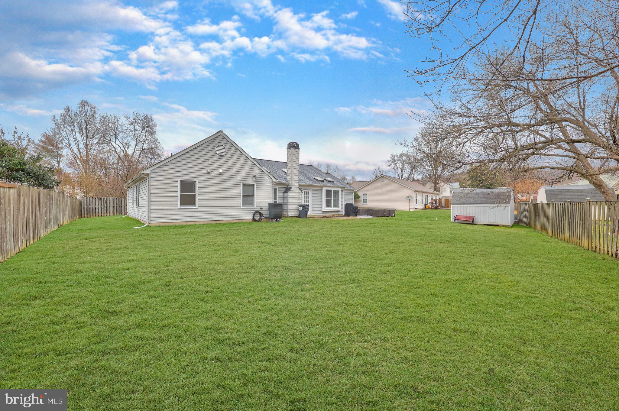 STONEYBROOKE - Residential