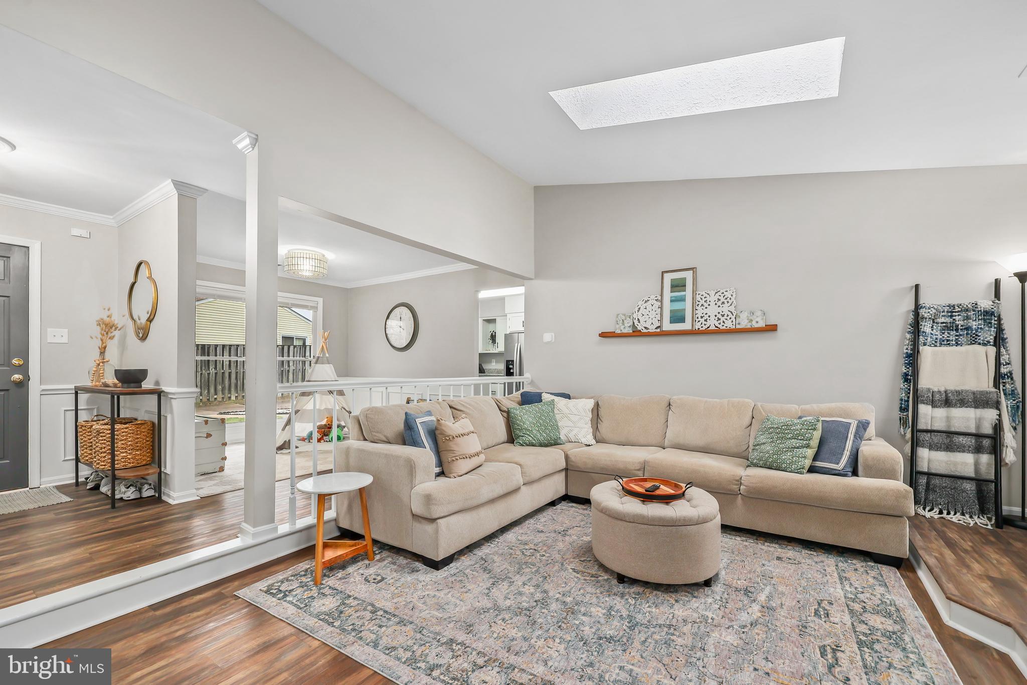 6922 LODESTONE COURT