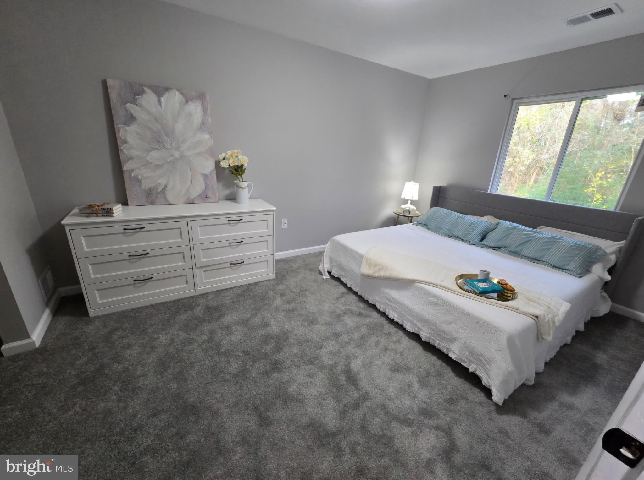 PINEWOOD LAWNS - Residential